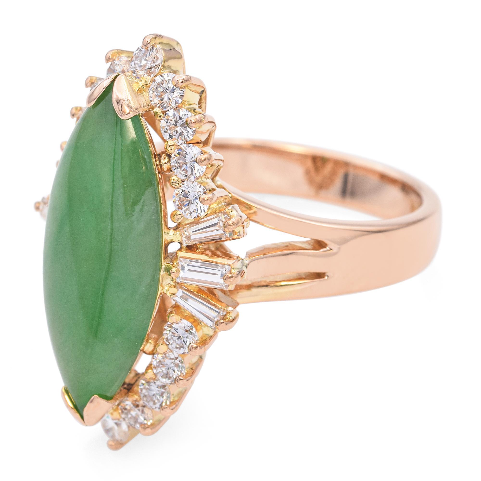 Vintage 18k Yellow Gold Marquise Jade and Diamond Halo Ring In Good Condition In New York, NY
