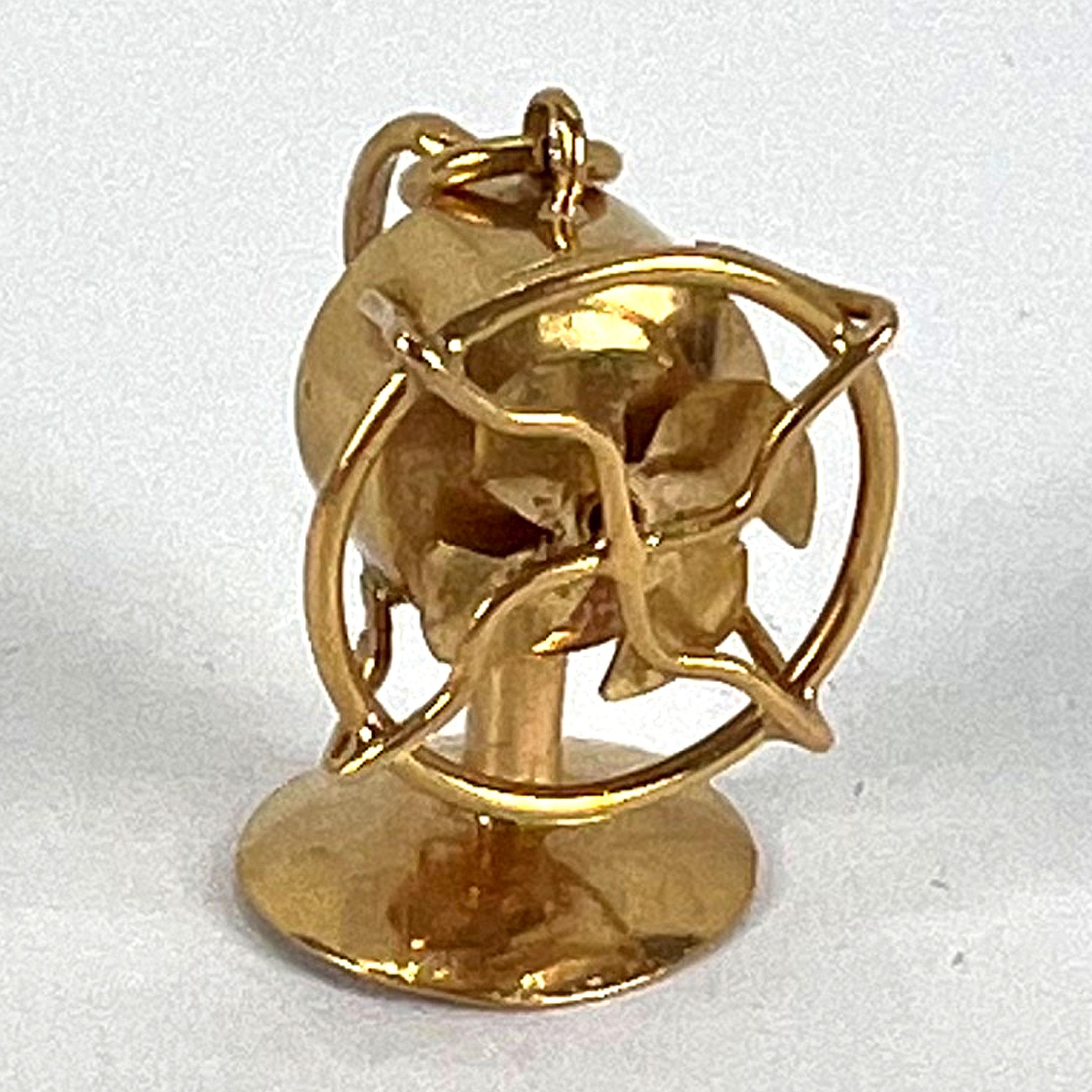 Vintage 18K Yellow Gold Mechanical Desk Fan Charm Pendant For Sale 12