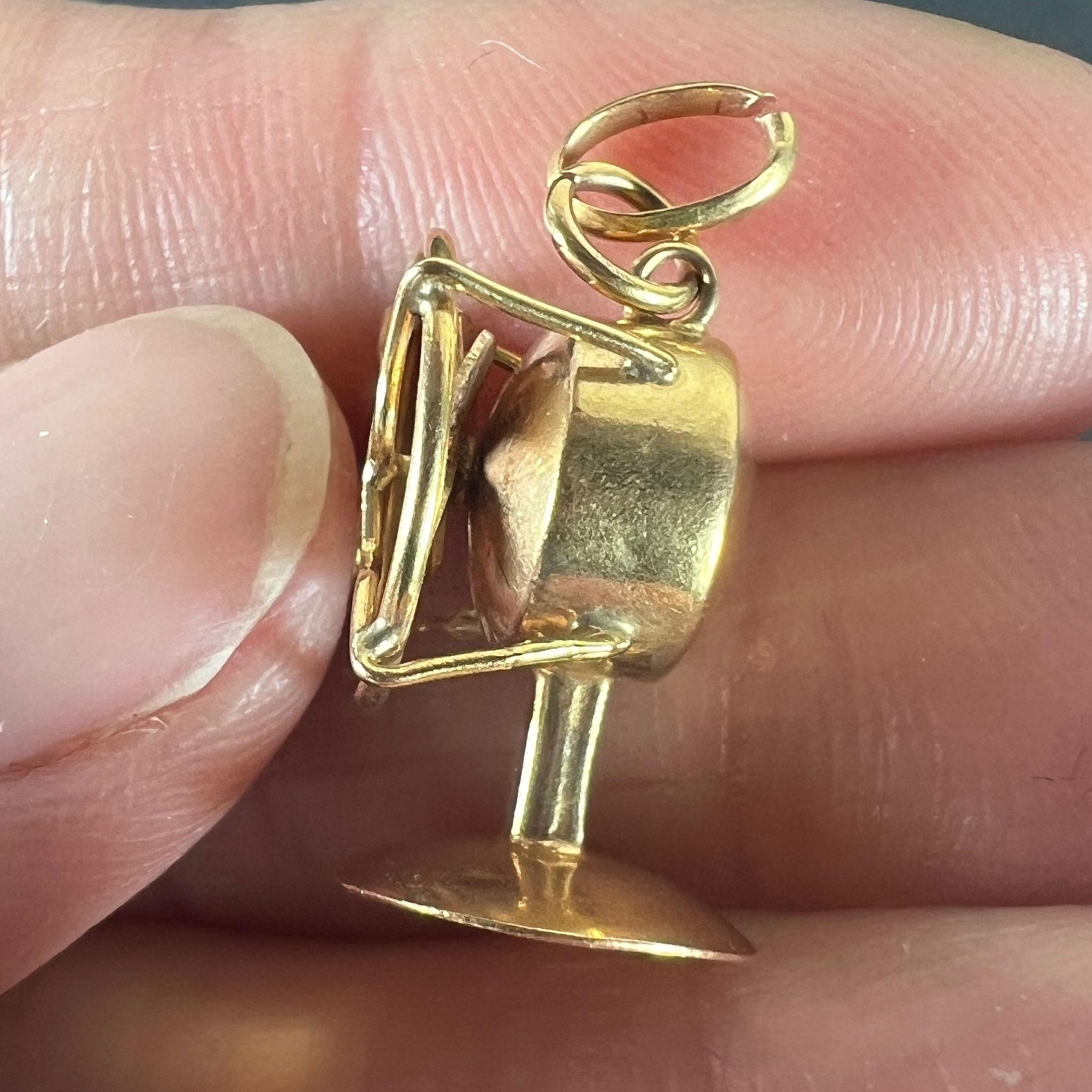 Vintage 18K Yellow Gold Mechanical Desk Fan Charm Pendant For Sale 5