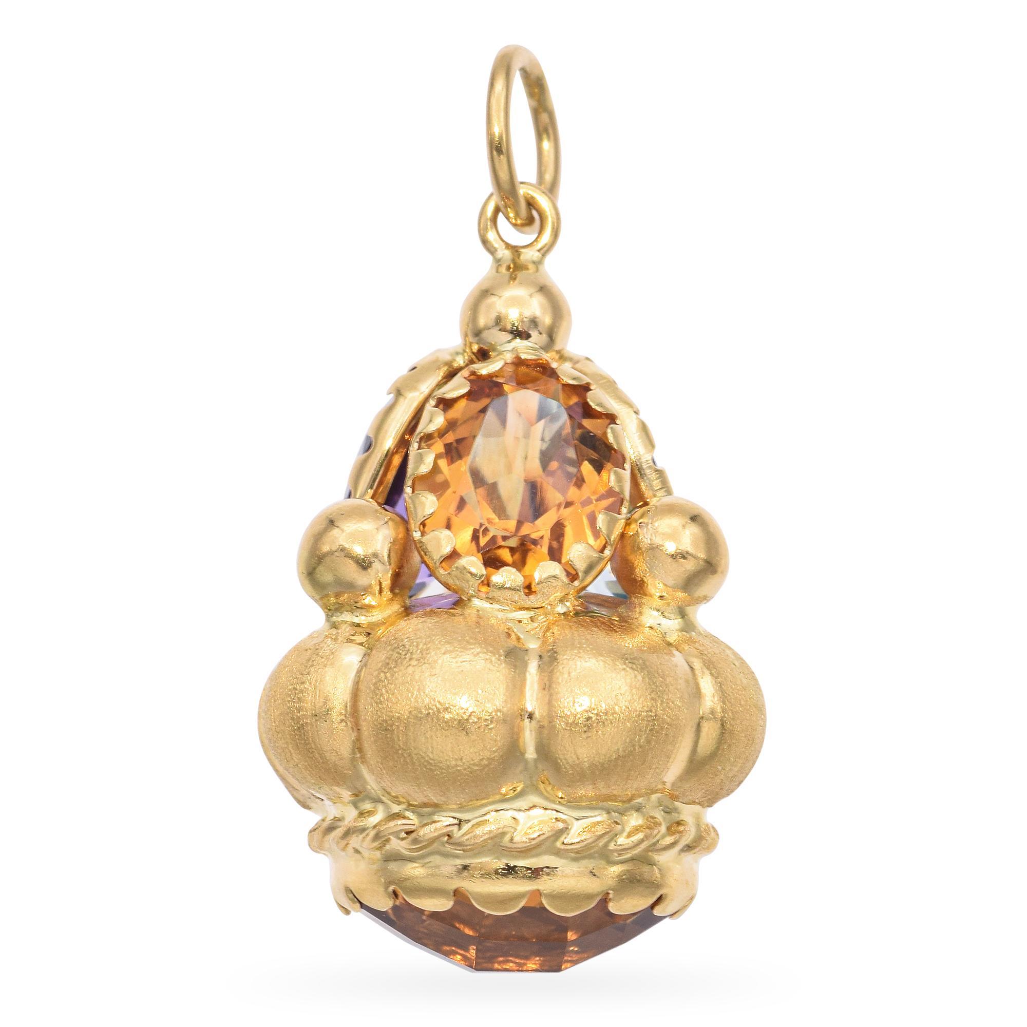 Pendentif Vintage en or jaune 18k avec breloques en pierres multiples en vente 3