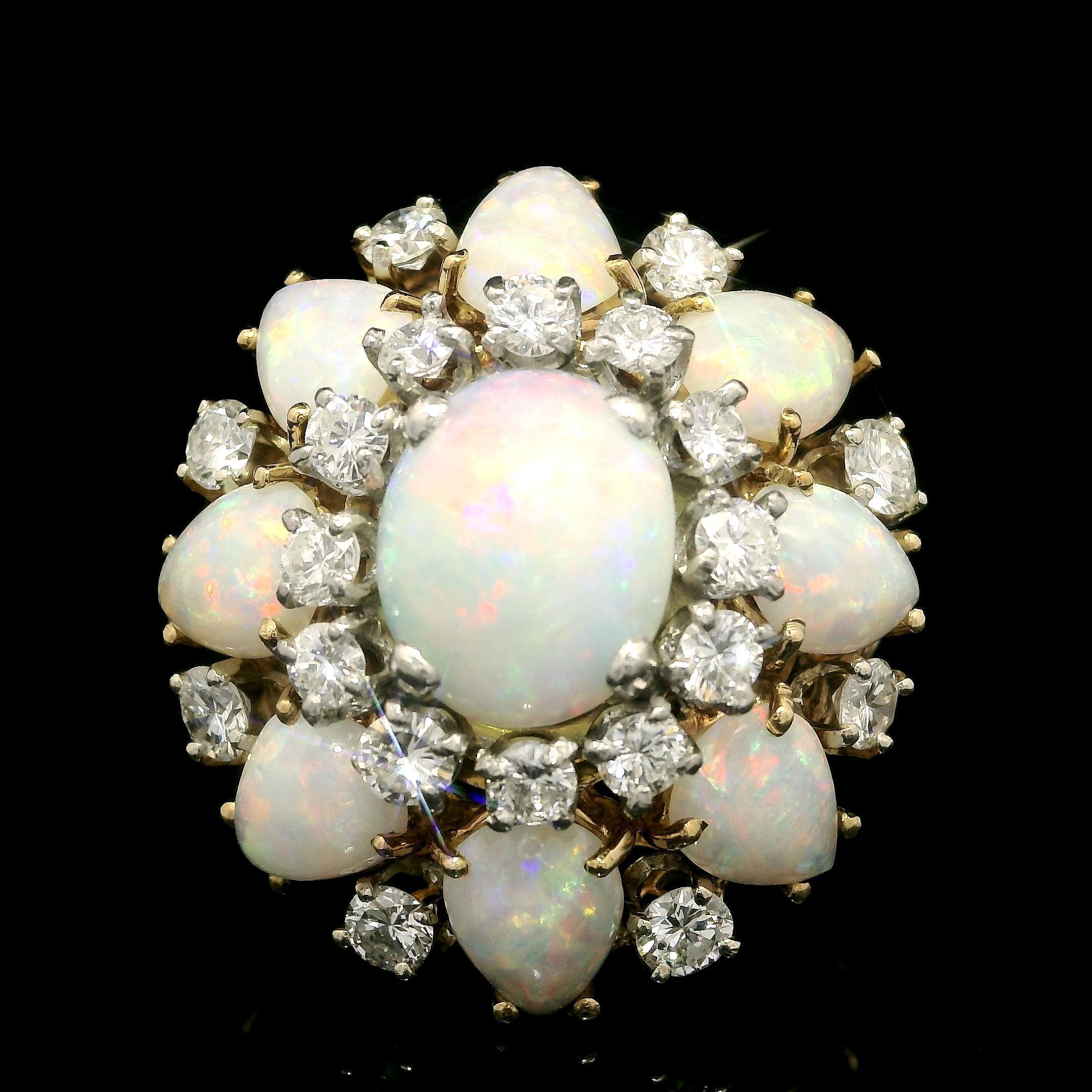 Vintage 18k Yellow Gold Opal & 1.40ctw Diamond Large Bombe Cocktail Ring For Sale 1