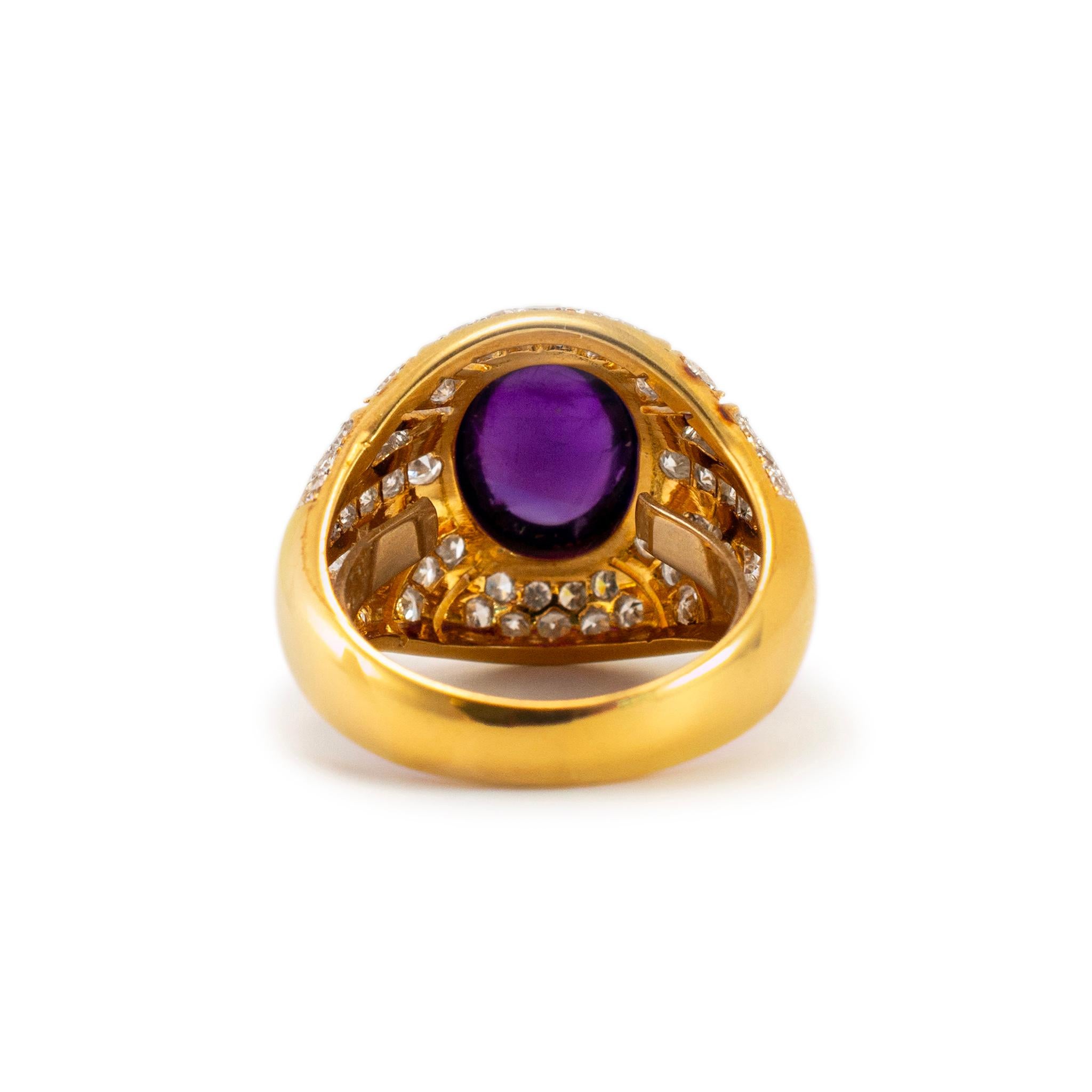 Women's Vintage 18K Yellow Gold Oval Amethyst Accented Diamond Cocktail Ring For Sale