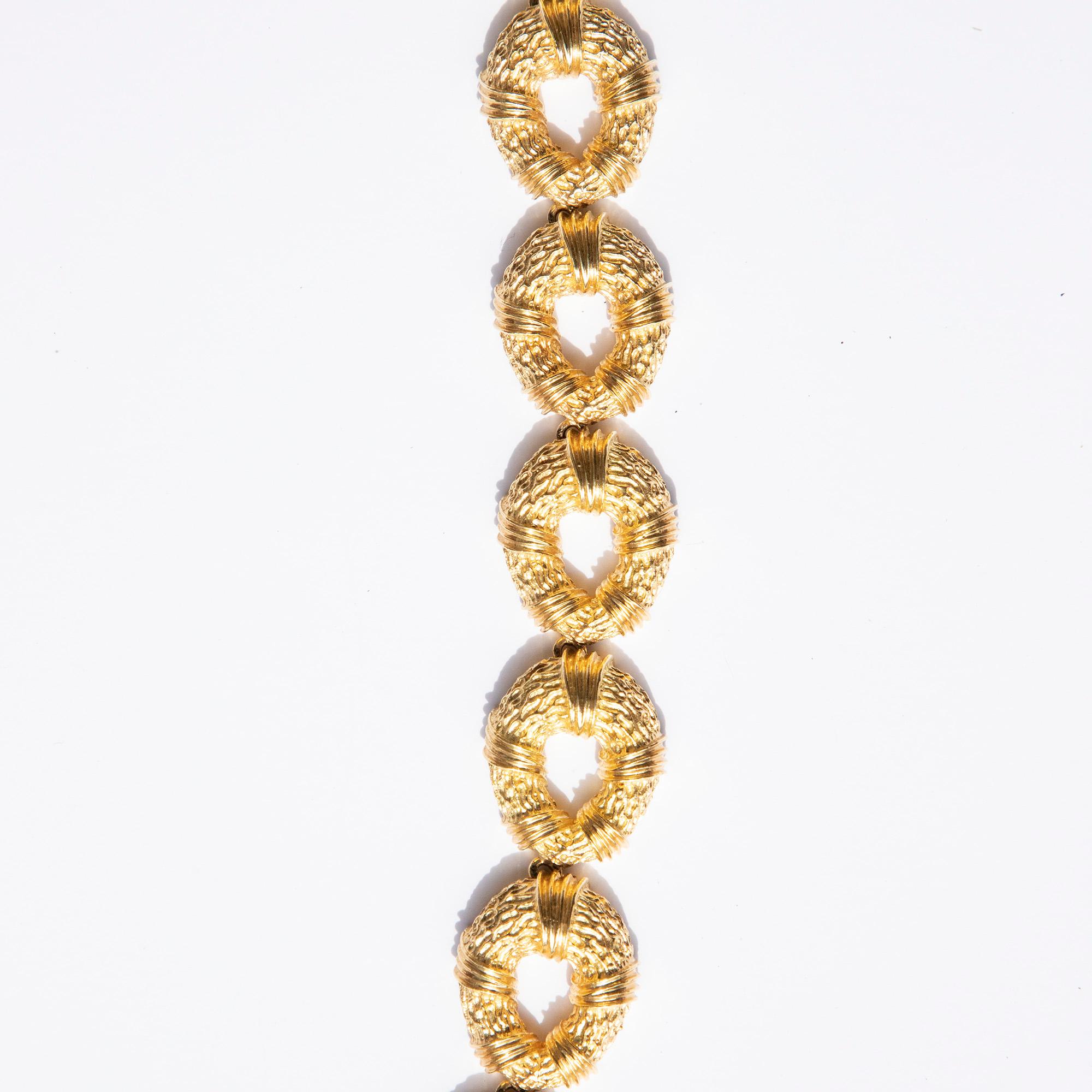 Vintage 18k Yellow Gold Oval Link Necklace For Sale 5