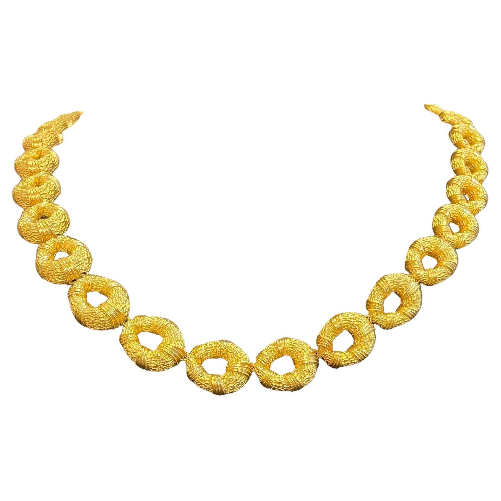 Vintage 18k Yellow Gold Oval Link Necklace For Sale