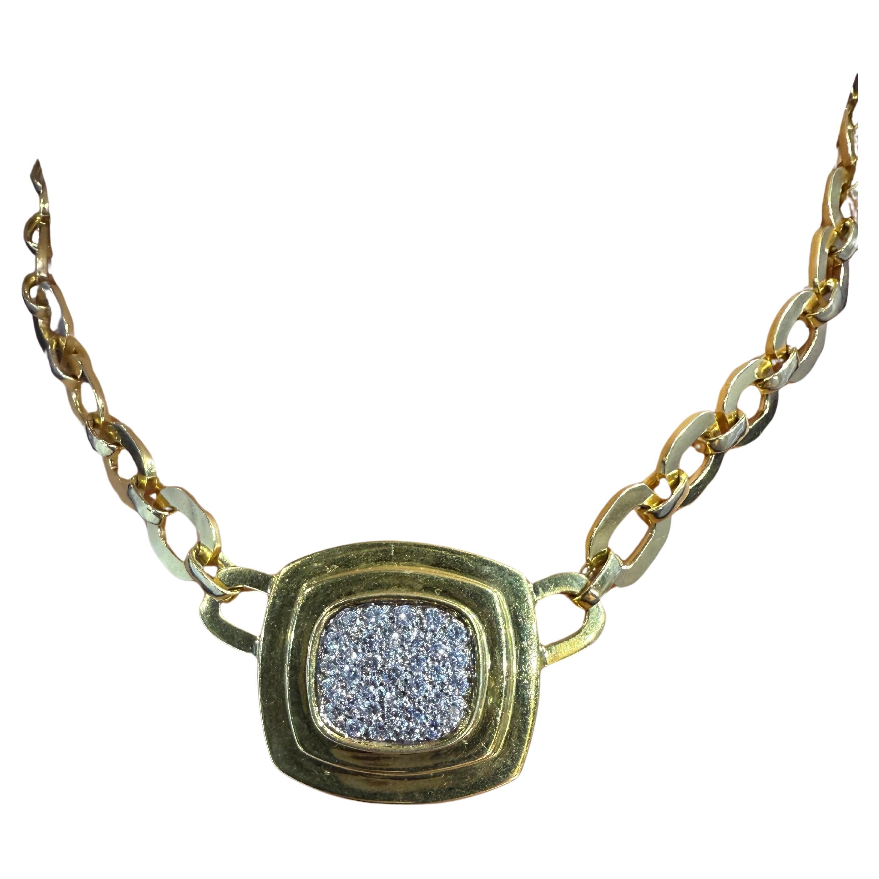 Vintage 18K Yellow Gold Oval Link Necklace with Diamond Pave Center For Sale