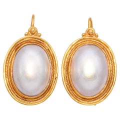 Vintage 18k Yellow Gold Oval Mabe Pearl Earrings