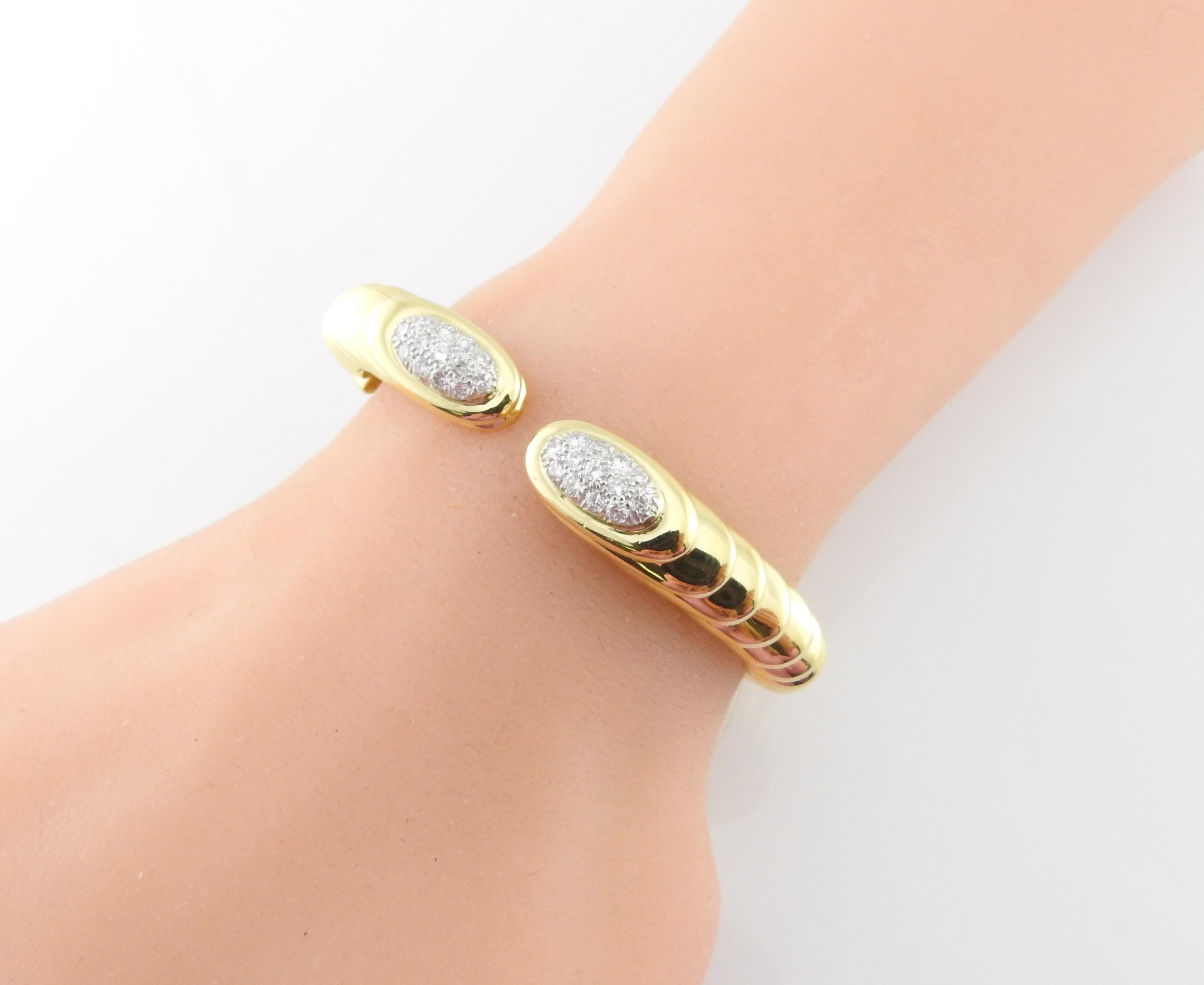 18 Karat Yellow Gold Pave Diamond Hinged Cuff Bangle Bracelet 5