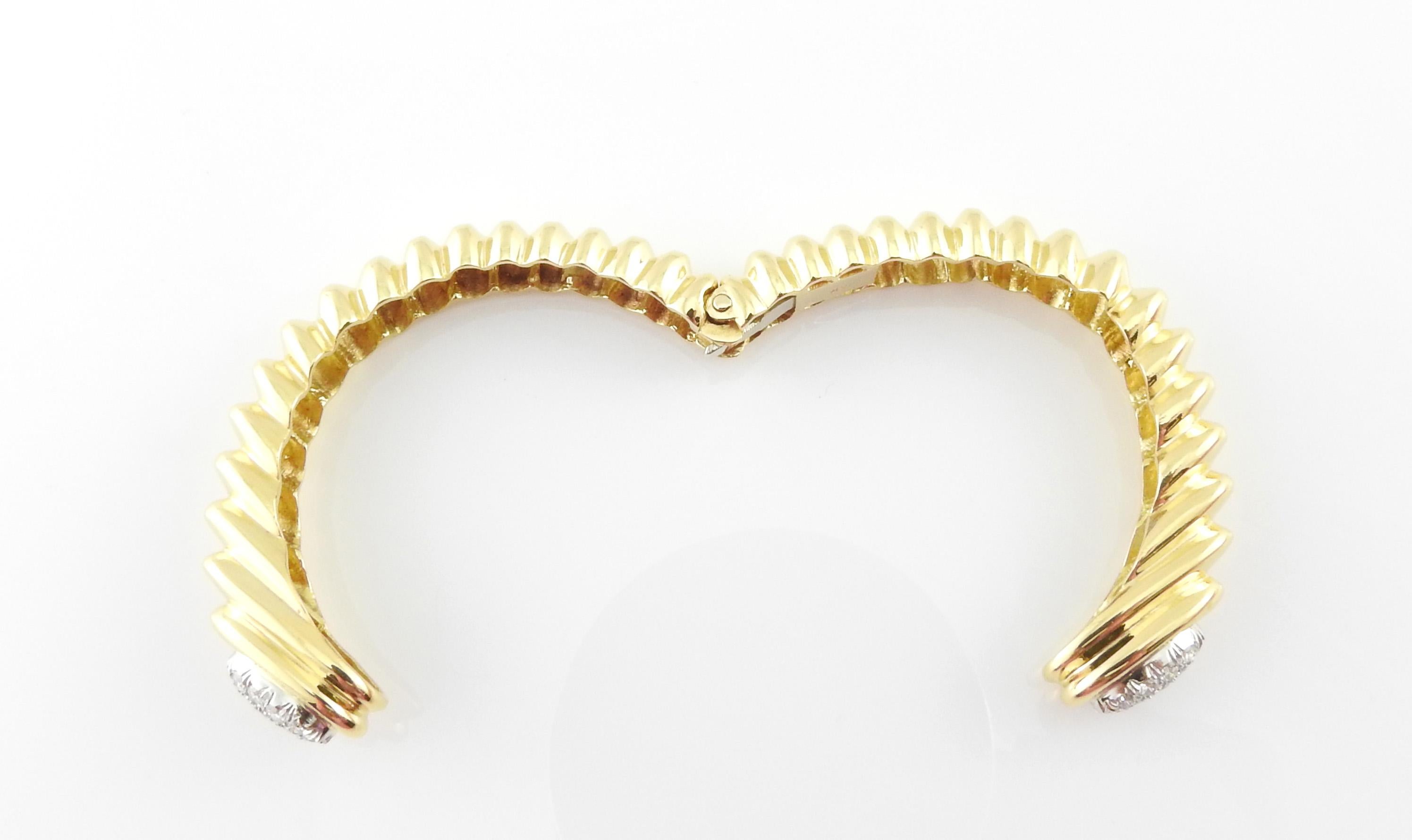 18 Karat Yellow Gold Pave Diamond Hinged Cuff Bangle Bracelet 2