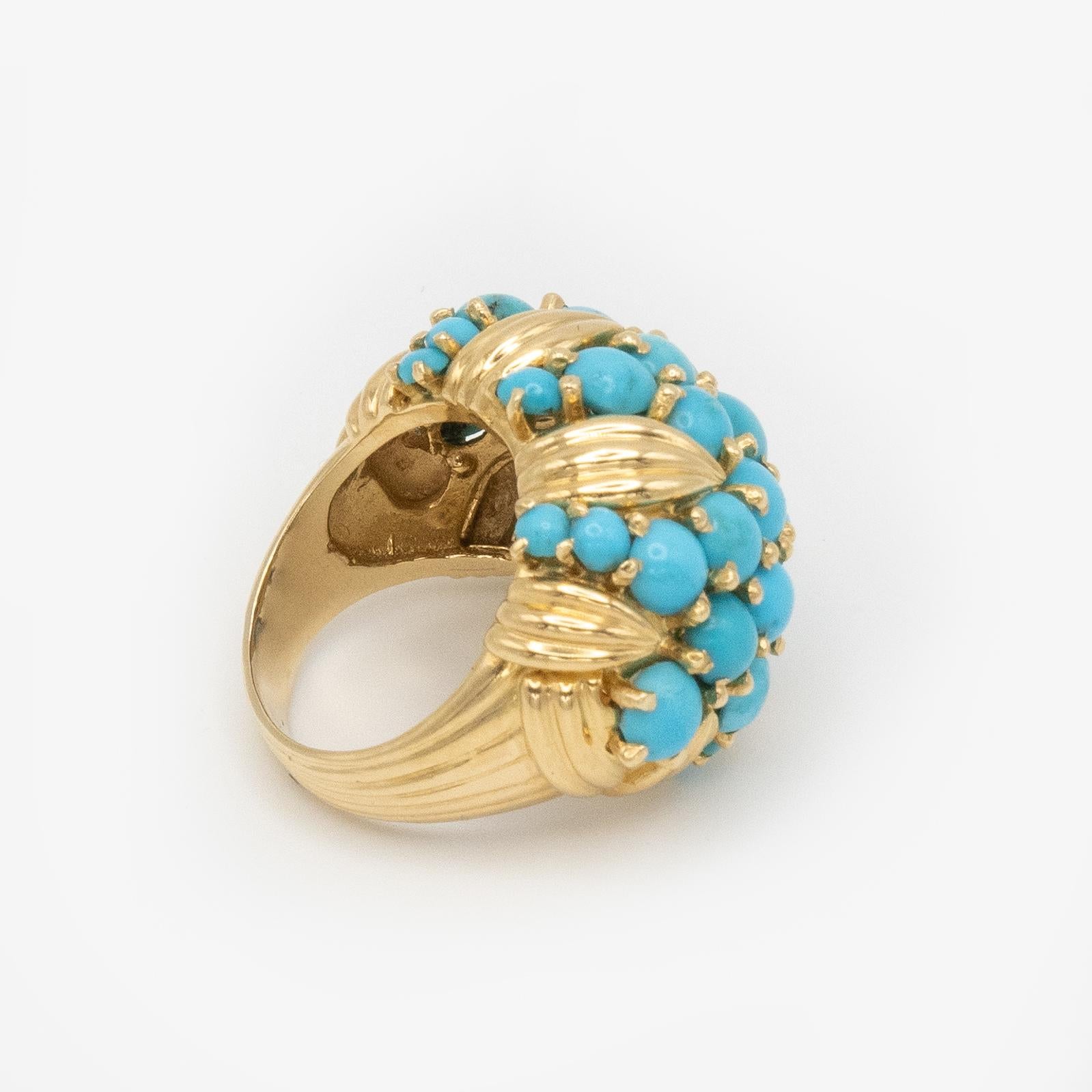 Vintage 18K Gelbgold persischen Türkis Kuppel Ring Damen im Angebot