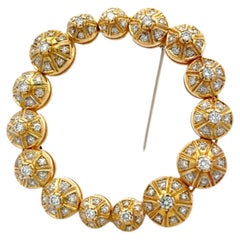 Vintage 18K Yellow Gold Pin Brooch with 1.36 Carat Round H VS Diamonds