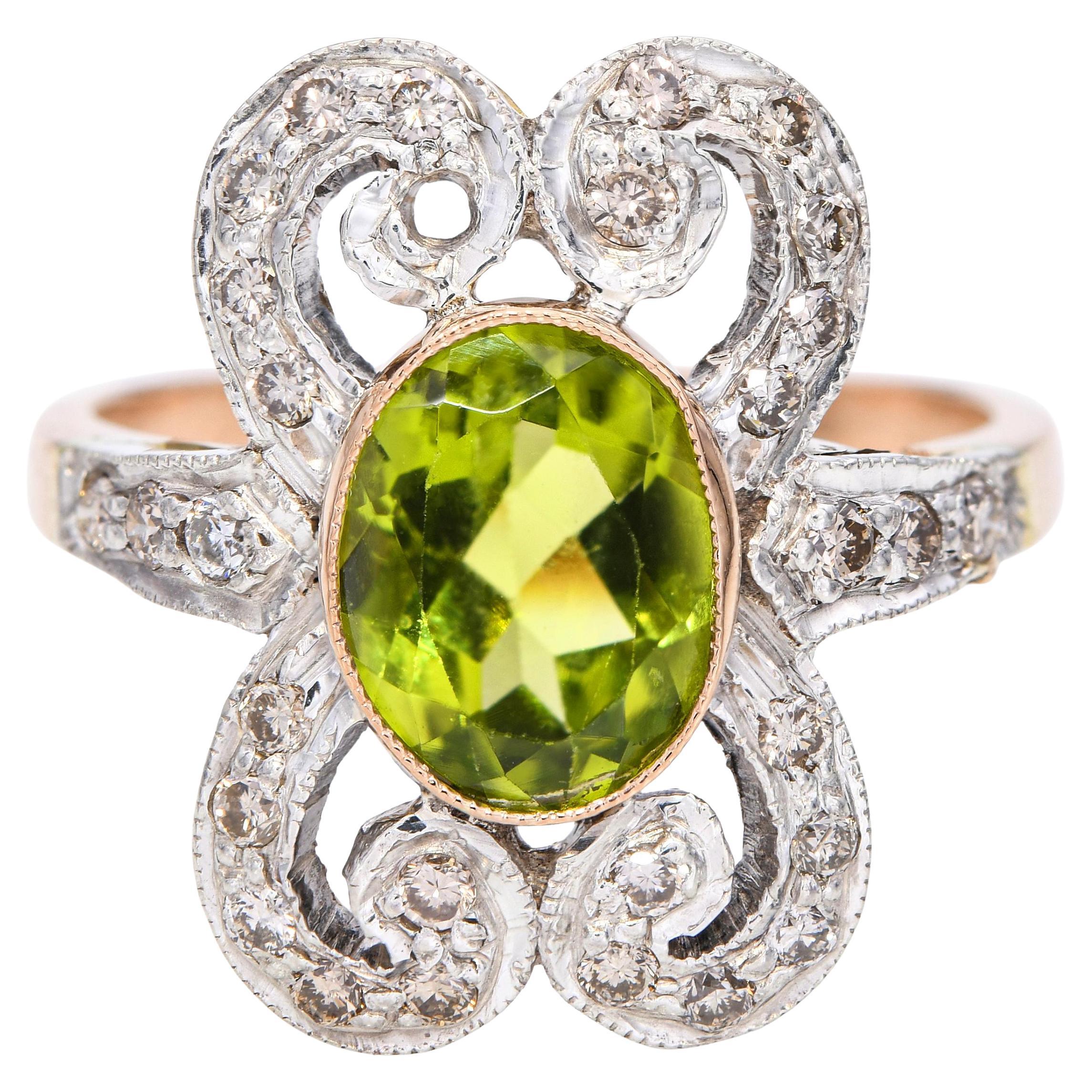 Vintage 18k Yellow Gold Platinum Diamond and Peridot Ring For Sale
