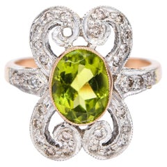 Vintage 18k Yellow Gold Platinum Diamond and Peridot Ring