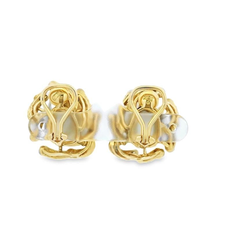 Vintage 18K Yellow Gold Platinum Pearl & Diamond Earrings by Trio Corte brillante en venta