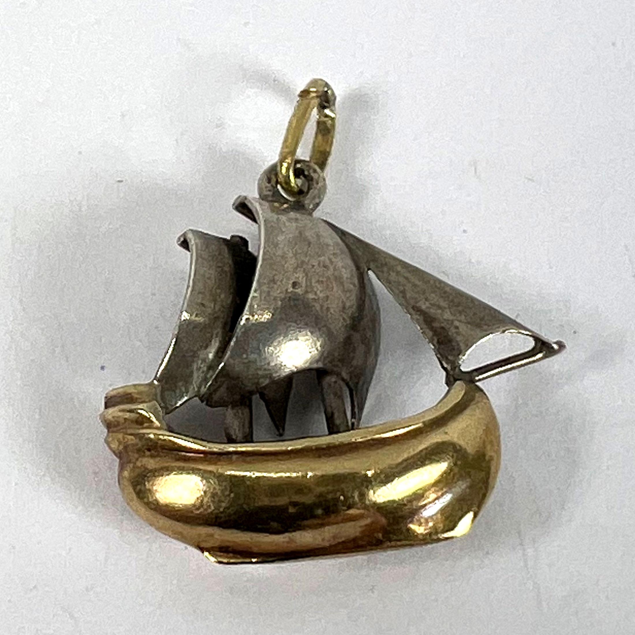 Ciondolo a forma di barca a vela d'epoca in oro giallo 18 carati e platino in vendita 9