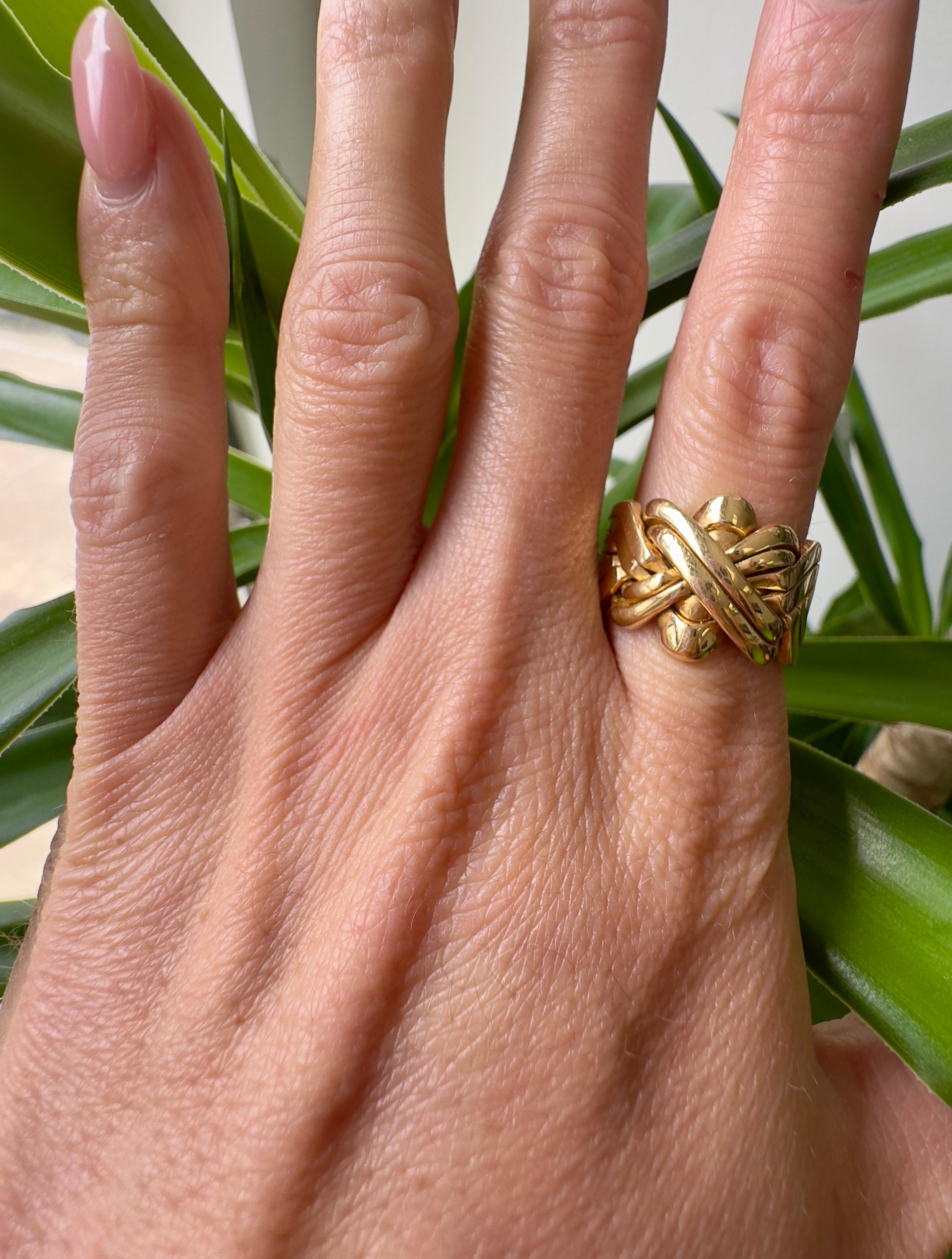 Vintage 18k Yellow Gold Puzzle Ring For Sale 1
