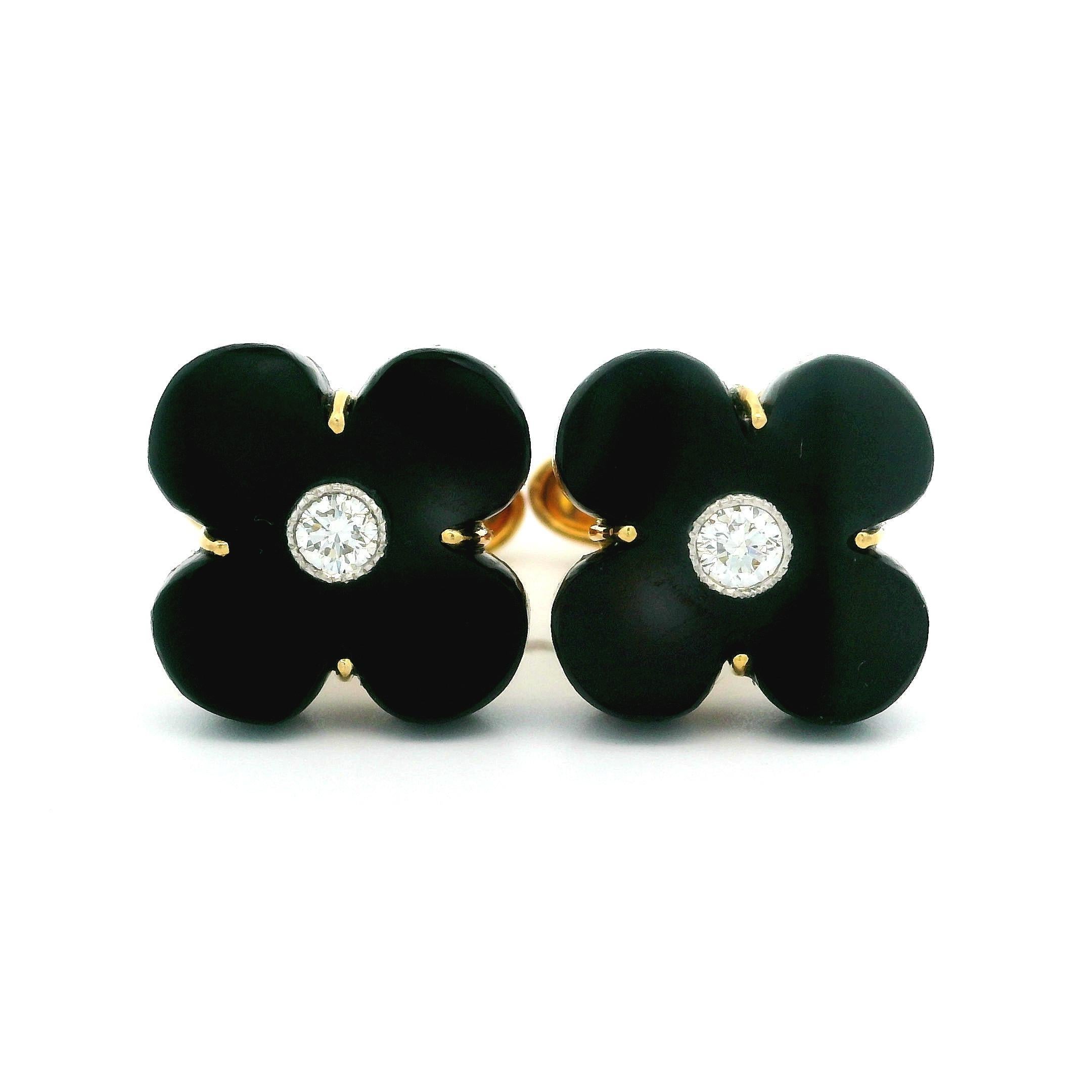 Gemelos vintage de oro amarillo de 18 quilates Trébol Ónix negro y diamantes en venta 1