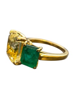 Vintage 18K Yellow Gold Radiant-Cut Yellow Sapphire and Emerald Three-Stone Ring