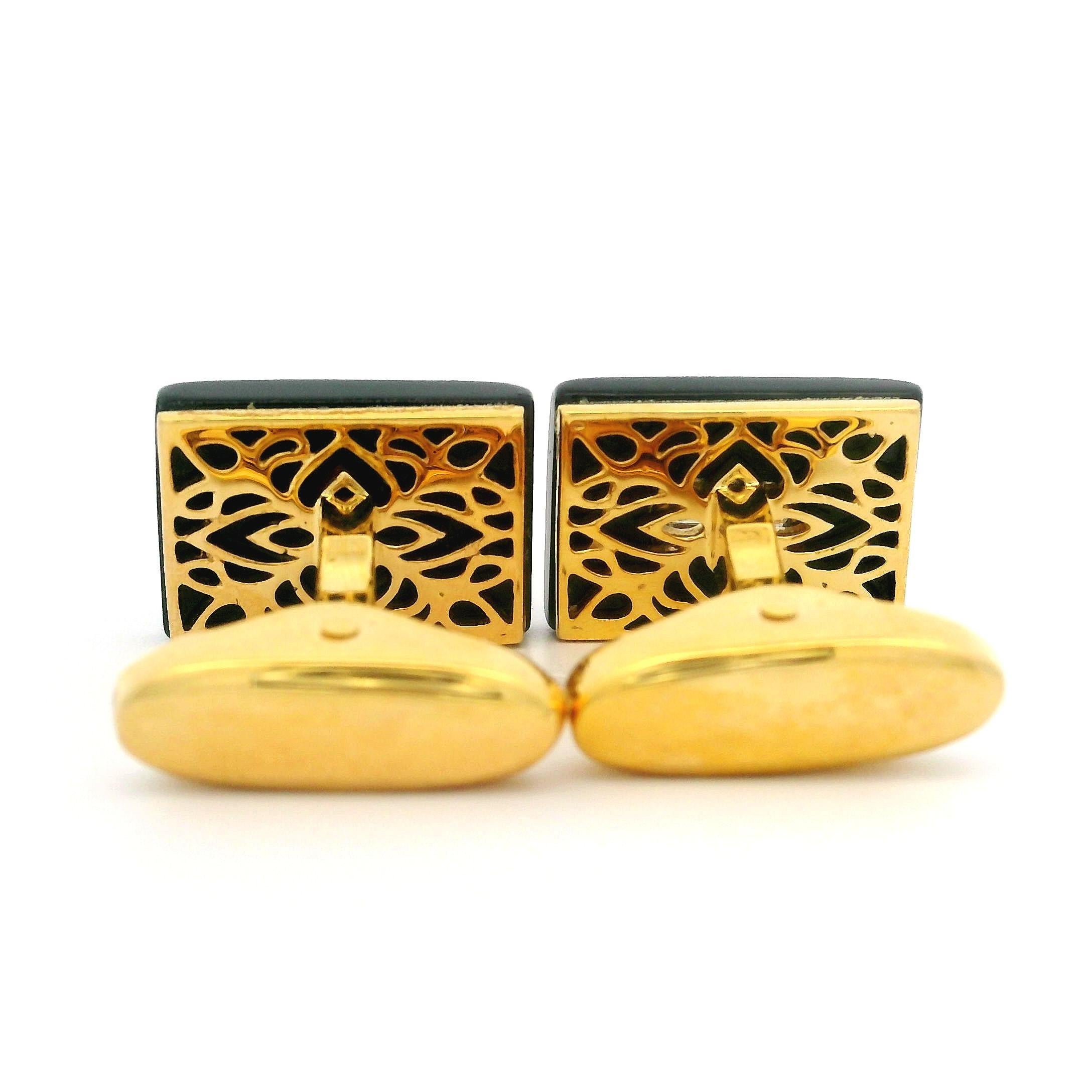 Baguette Cut Vintage 18k Yellow Gold Rectangular Cut Black Onyx & Baguette Diamond Cufflinks