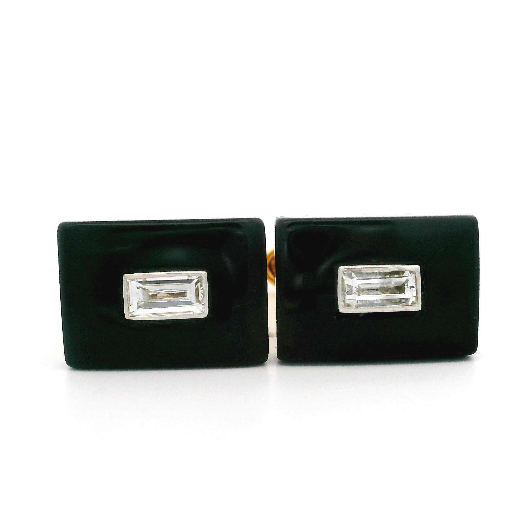 Men's Vintage 18k Yellow Gold Rectangular Cut Black Onyx & Baguette Diamond Cufflinks