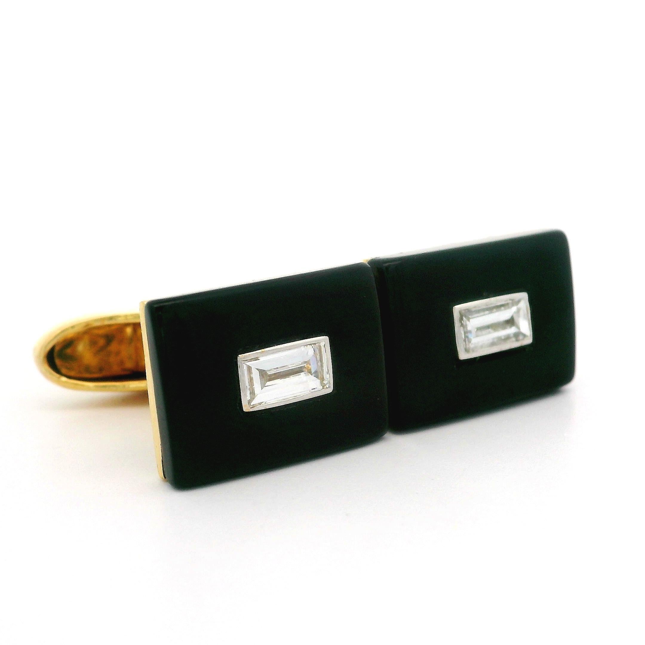 Vintage 18k Yellow Gold Rectangular Cut Black Onyx & Baguette Diamond Cufflinks 1