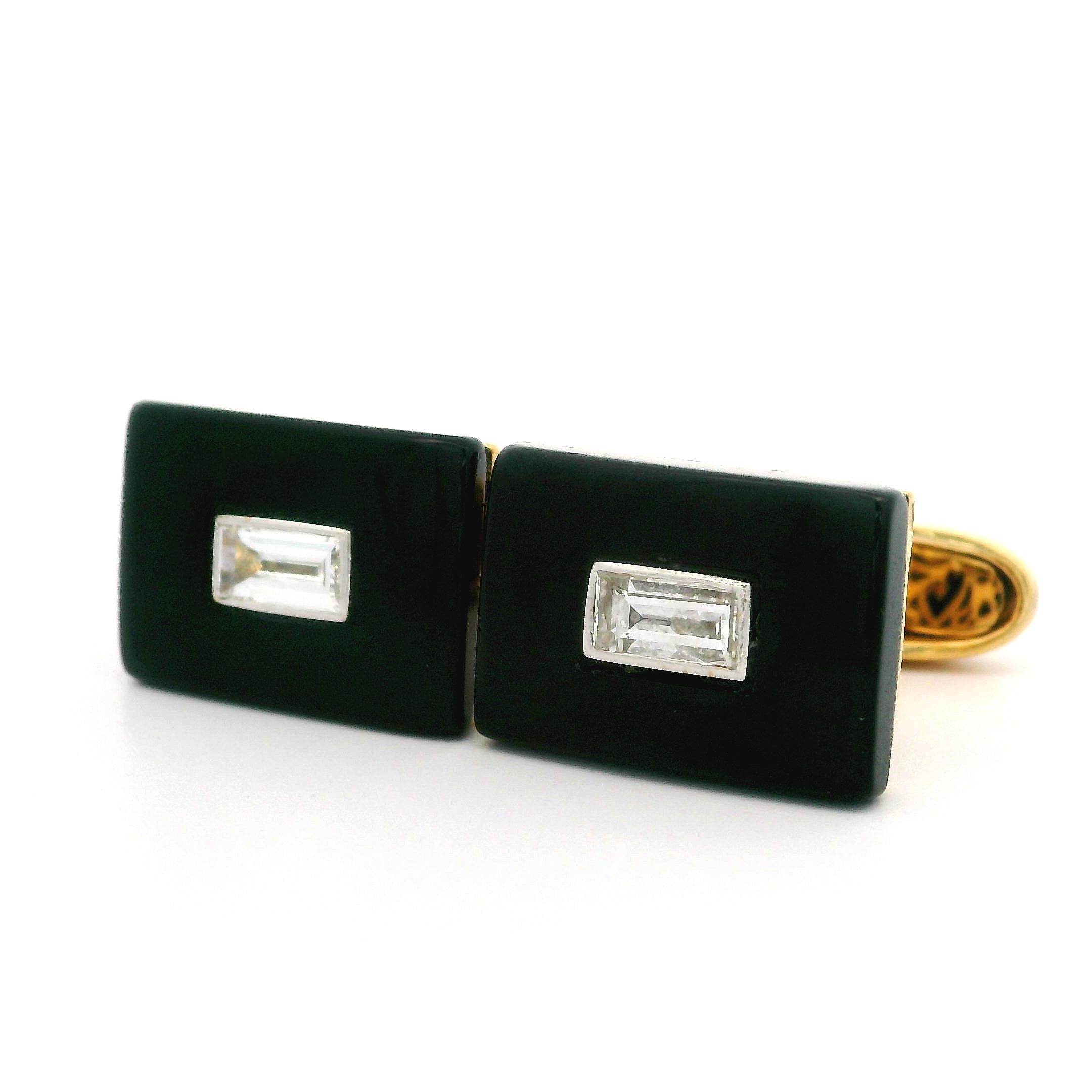 Vintage 18k Yellow Gold Rectangular Cut Black Onyx & Baguette Diamond Cufflinks 2
