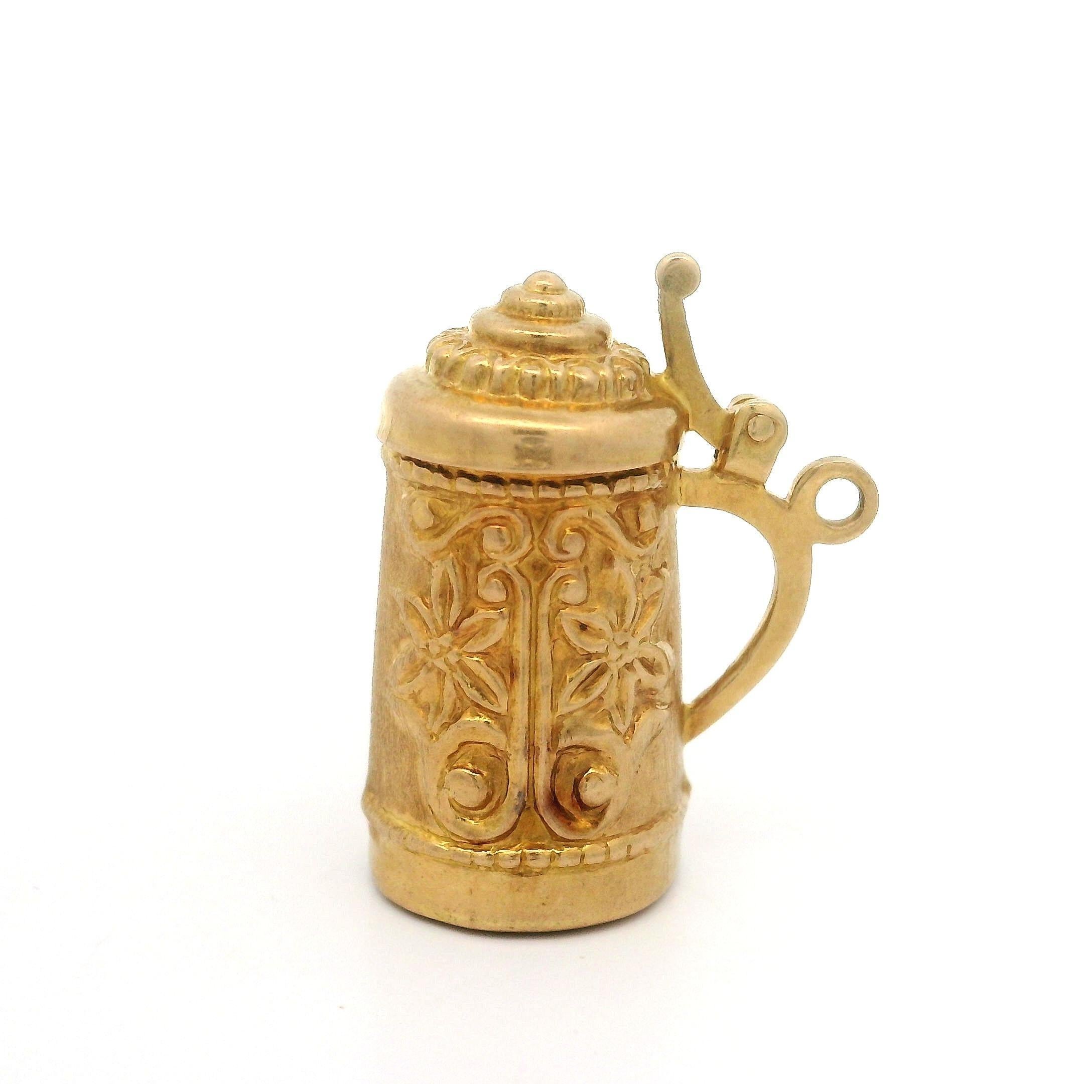 Pendentif breloque vintage en or jaune 18 carats à charnière repoussé en vente 5