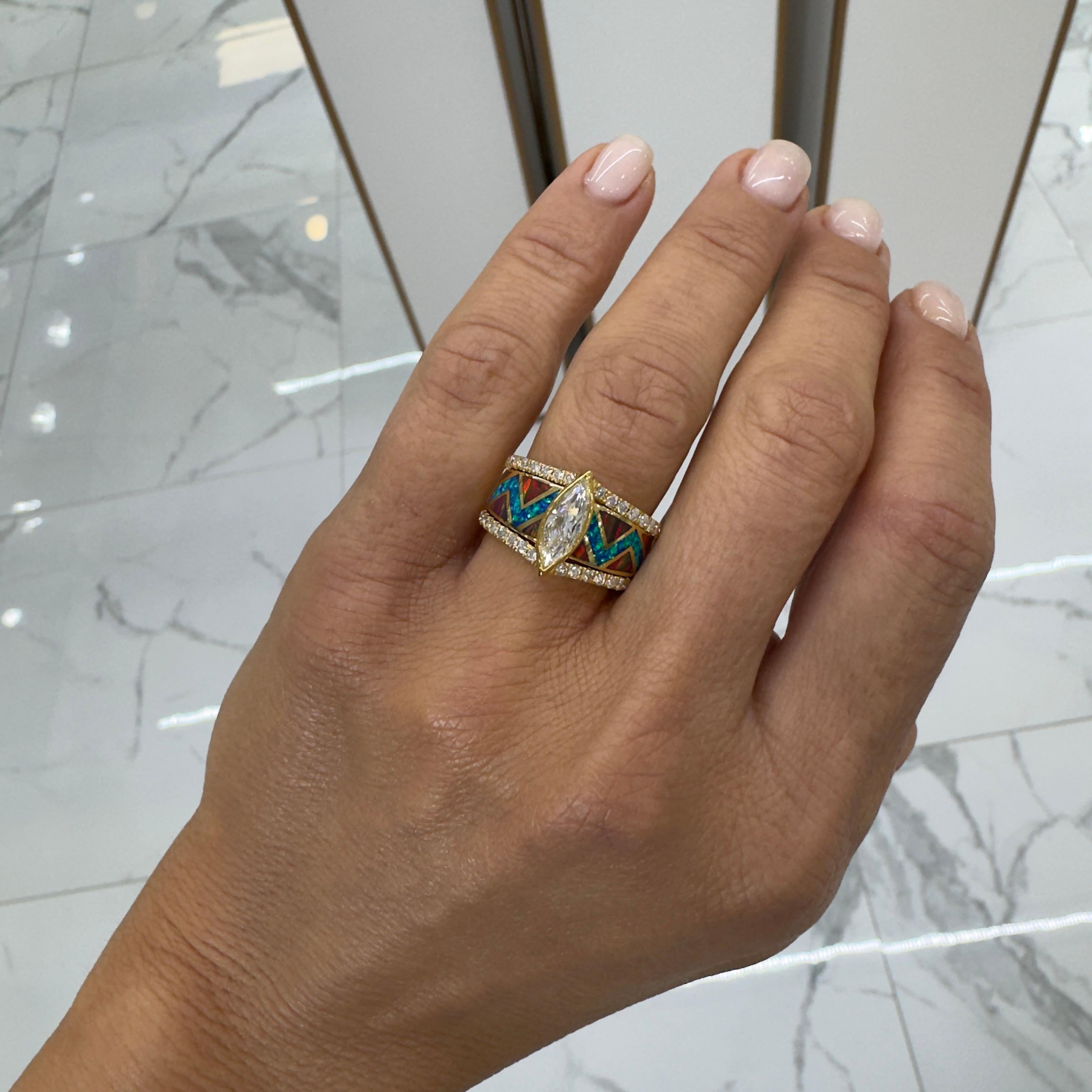 Bague cocktail vintage River of Love en or jaune 18 carats avec opale marquée et diamants 2