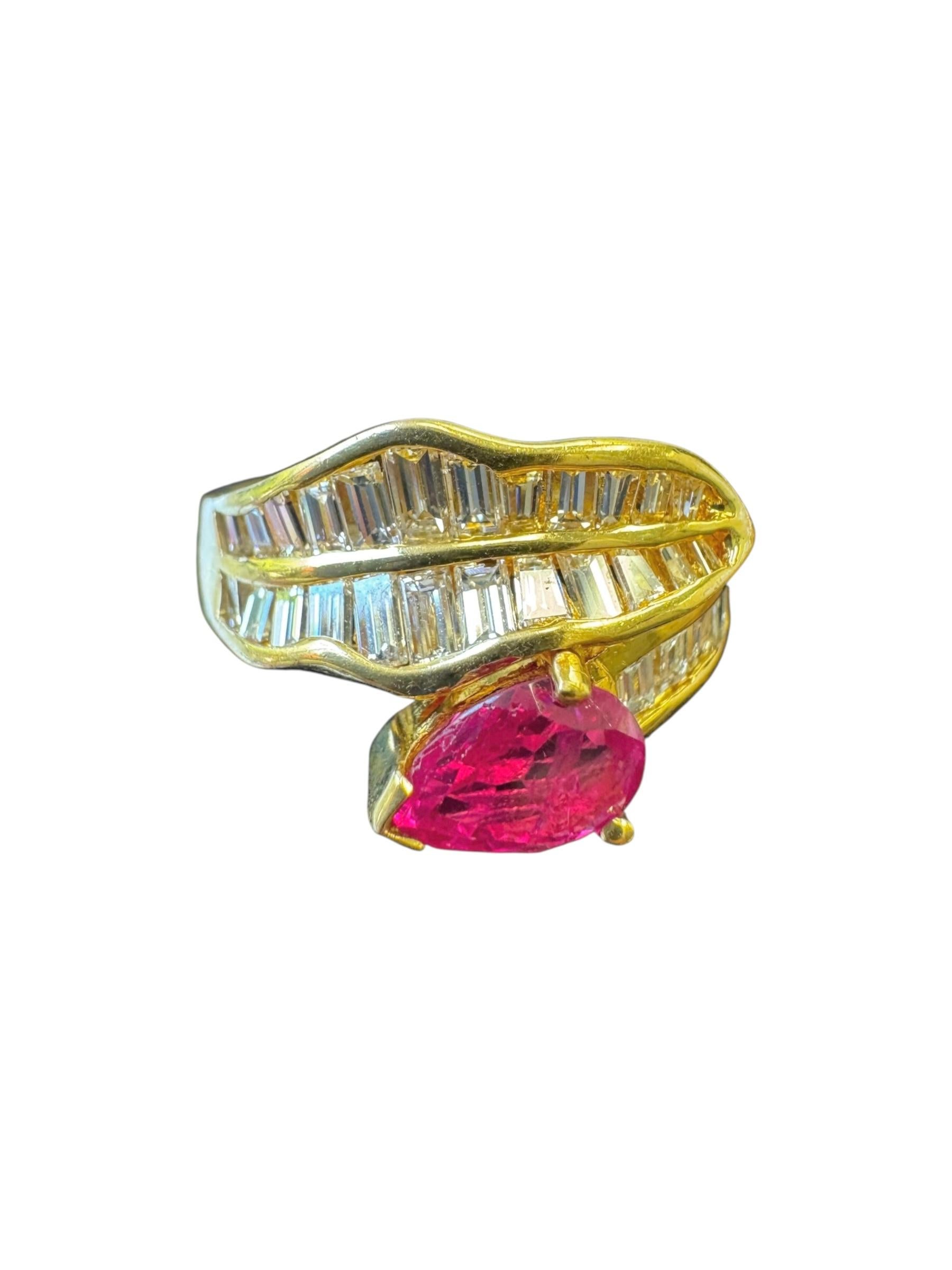 Pear Cut Vintage 18K Yellow Gold Ruby and Baguette Diamond Swirl Ring For Sale