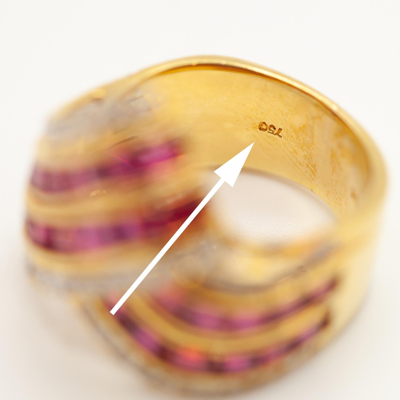 Bague cocktail vintage en or jaune 18K avec rubis et diamants en vente 6