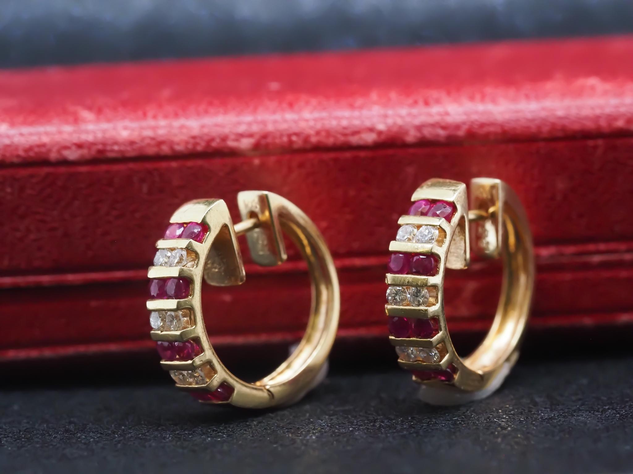 Brilliant Cut Vintage 18K Yellow Gold Ruby and Diamond Hoop Earrings For Sale