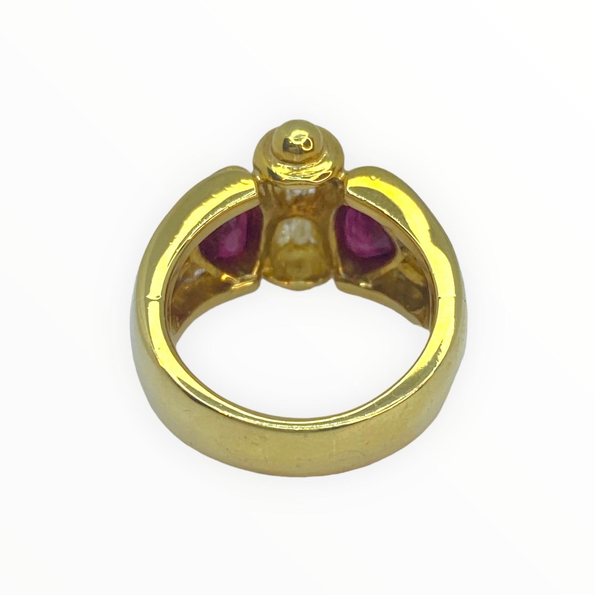 Pear Cut Vintage 18K Yellow Gold Ruby and Diamond Ring For Sale