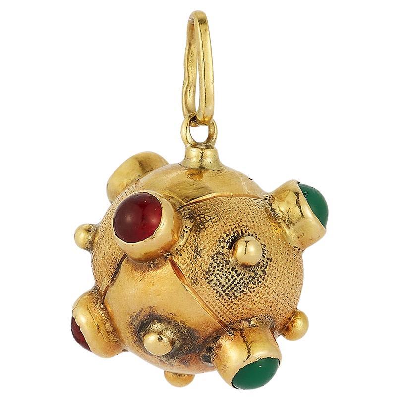 Vintage 18K Yellow Gold Ruby and Emerald Cabochon Sputnik Charm For Sale