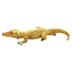 Vintage 18k Yellow Gold Ruby Diamond Alligator Brooch 1970s