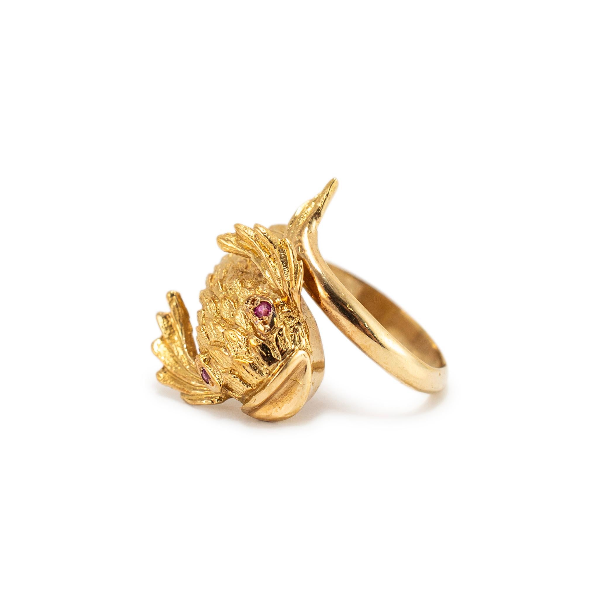 Round Cut Vintage 18K Yellow Gold Ruby Koi Fish Cocktail Ring For Sale