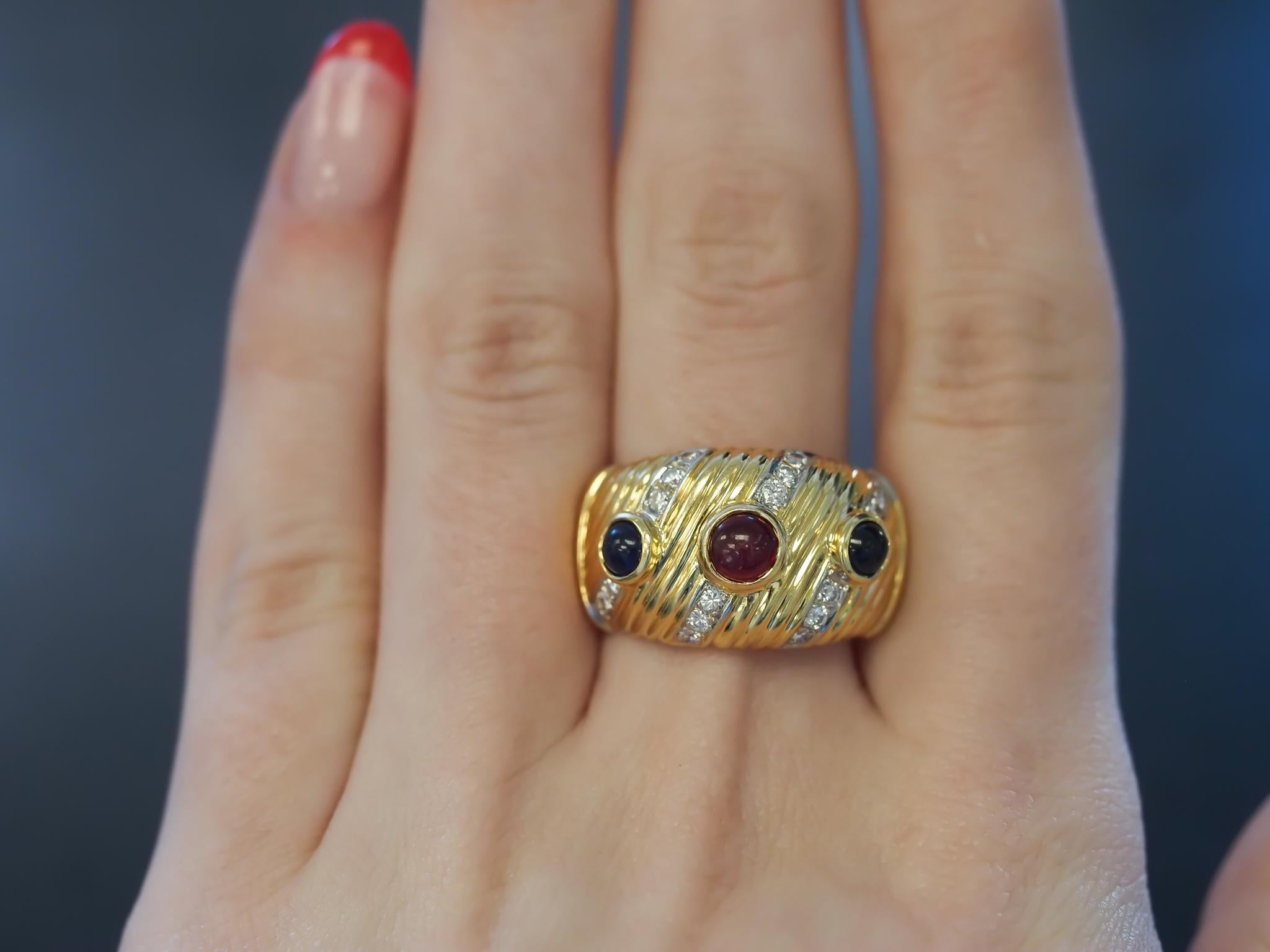 Vintage 18k Yellow Gold Ruby, Sapphire, and Diamond Ring For Sale 2
