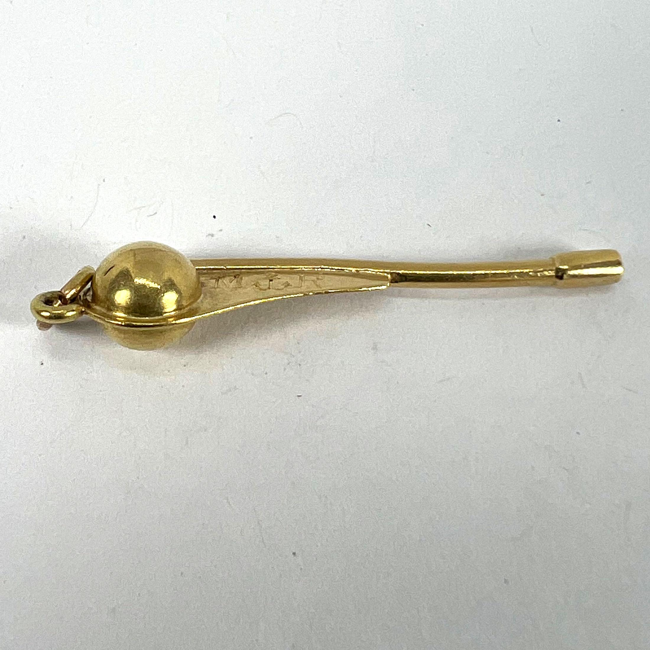 Ciondolo a forma di maniglia per timone di barca a vela in oro giallo 18 carati d'epoca in vendita 11
