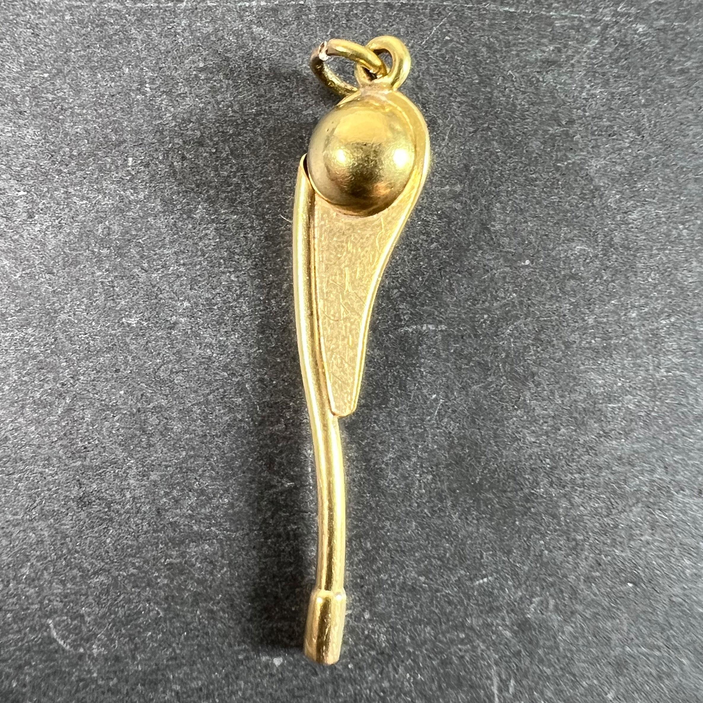 Ciondolo a forma di maniglia per timone di barca a vela in oro giallo 18 carati d'epoca In condizioni buone in vendita a London, GB
