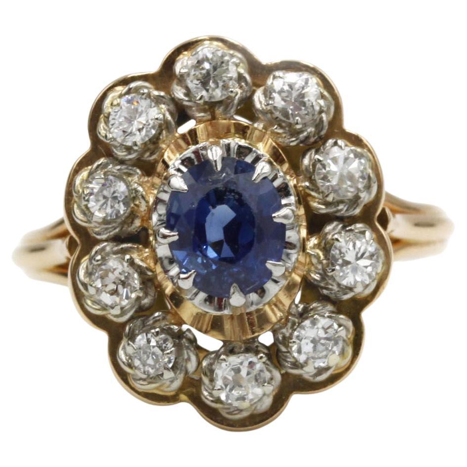 Anillo vintage de oro amarillo de 18 quilates con zafiro y racimo de diamantes talla mina antigua