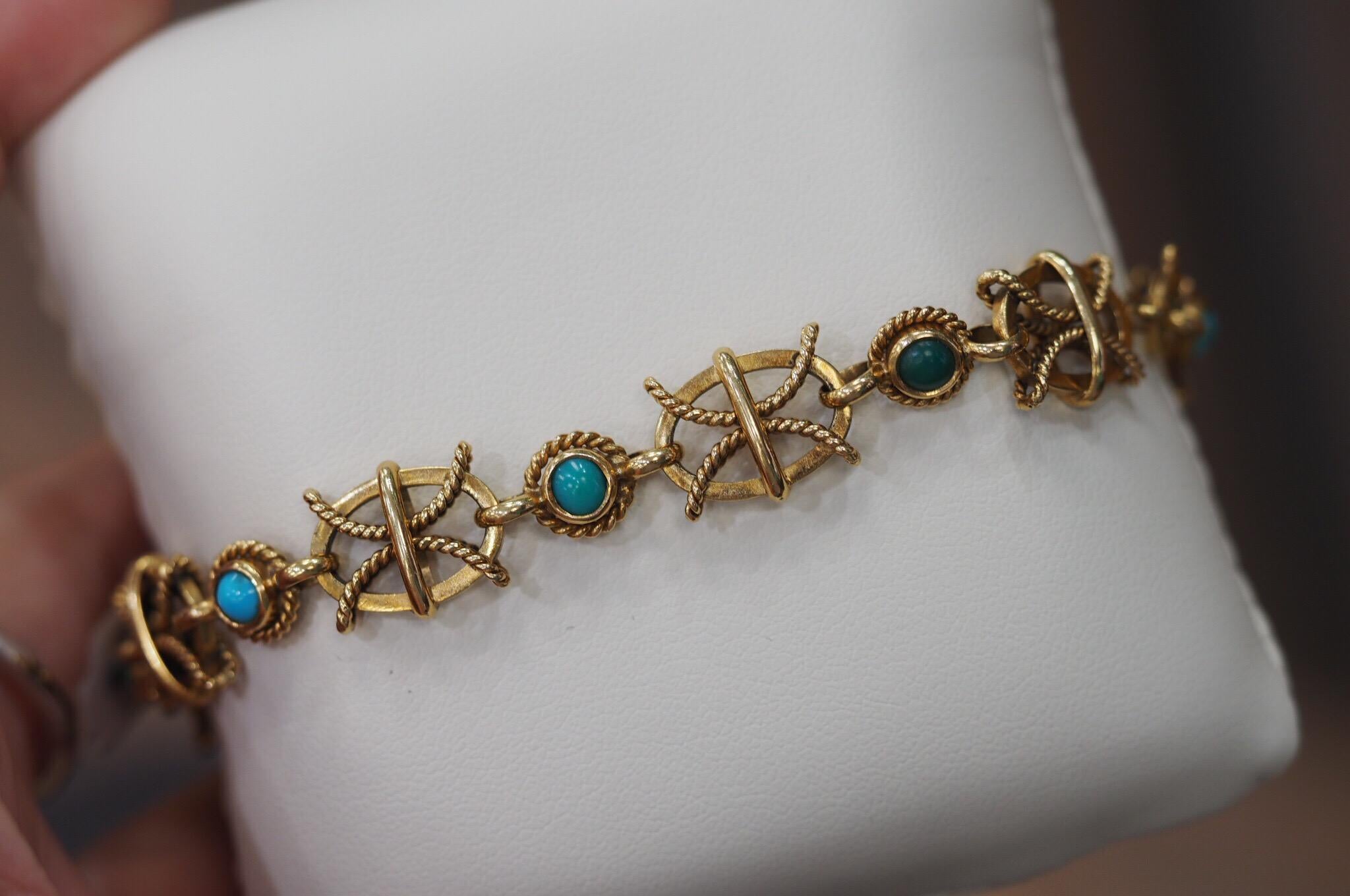 Round Cut Vintage 18 Karat Yellow Gold Sapphire and Turquoise Mariner Bracelet