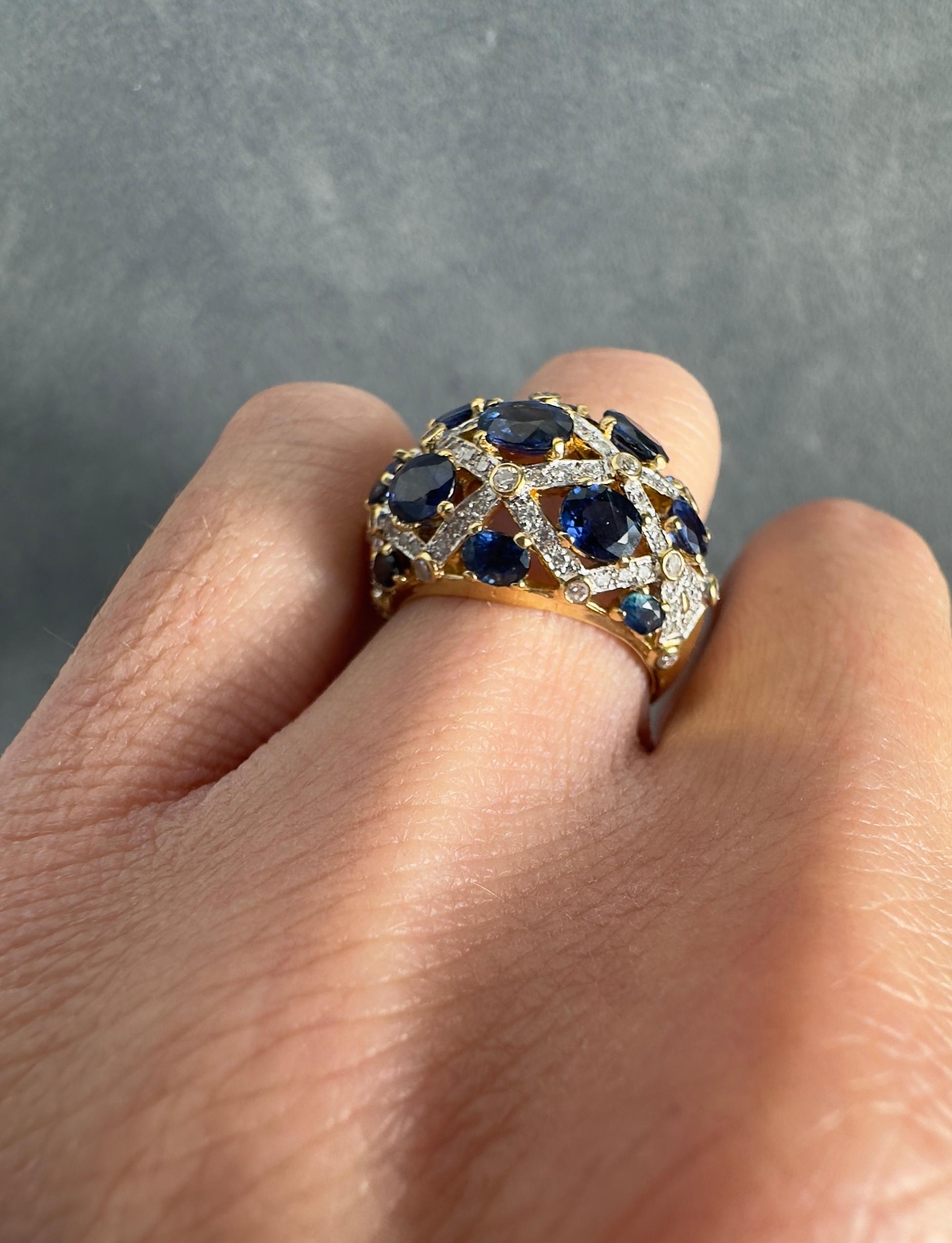 Vintage 18k Gelbgold Saphir & Diamant Dome Ring im Angebot 2