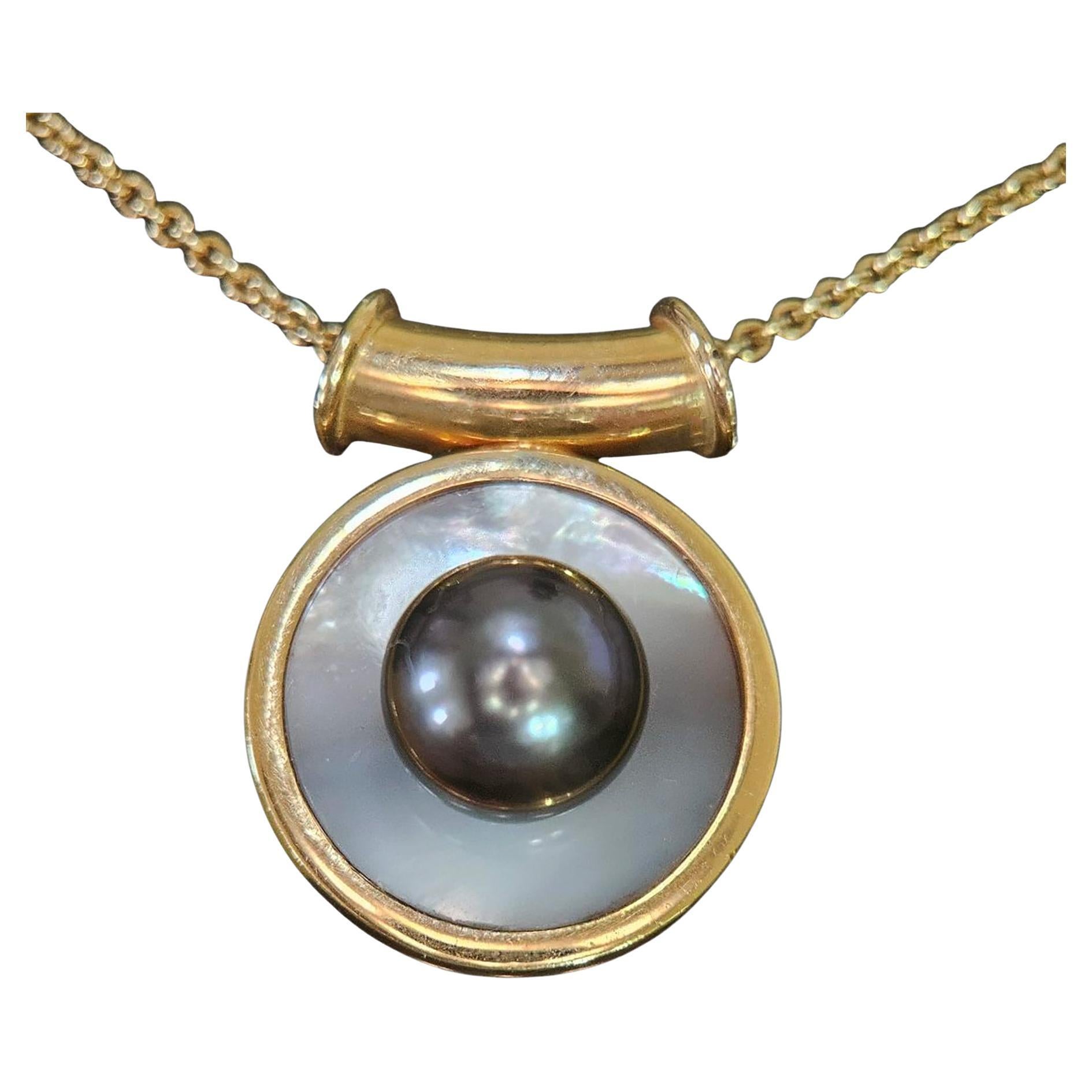 Vintage 18K Yellow Gold Tahitian & Mother of Pearl Pendant Slide