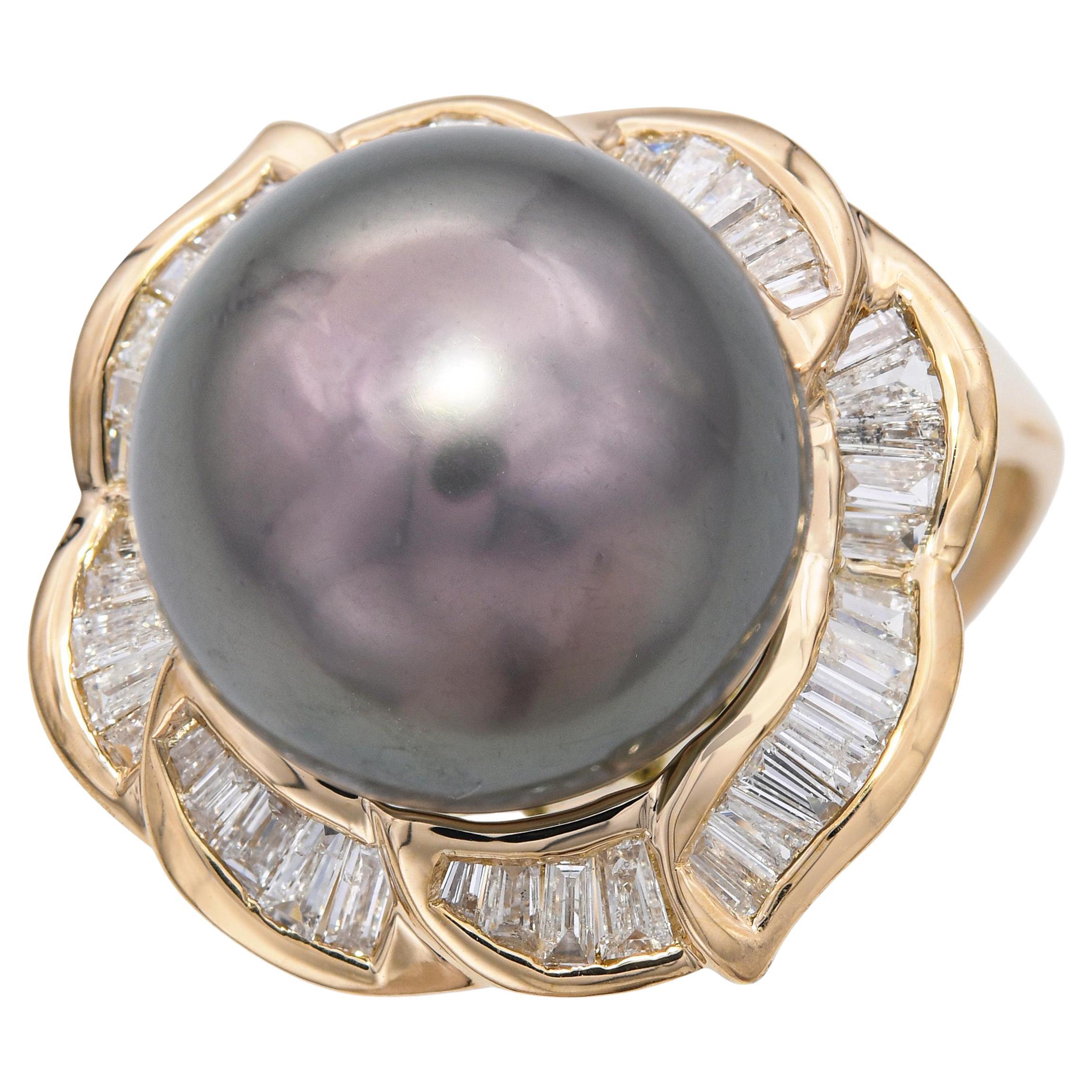 Anello con perle di Tahiti e diamanti d
epoca in oro giallo 18 ct.