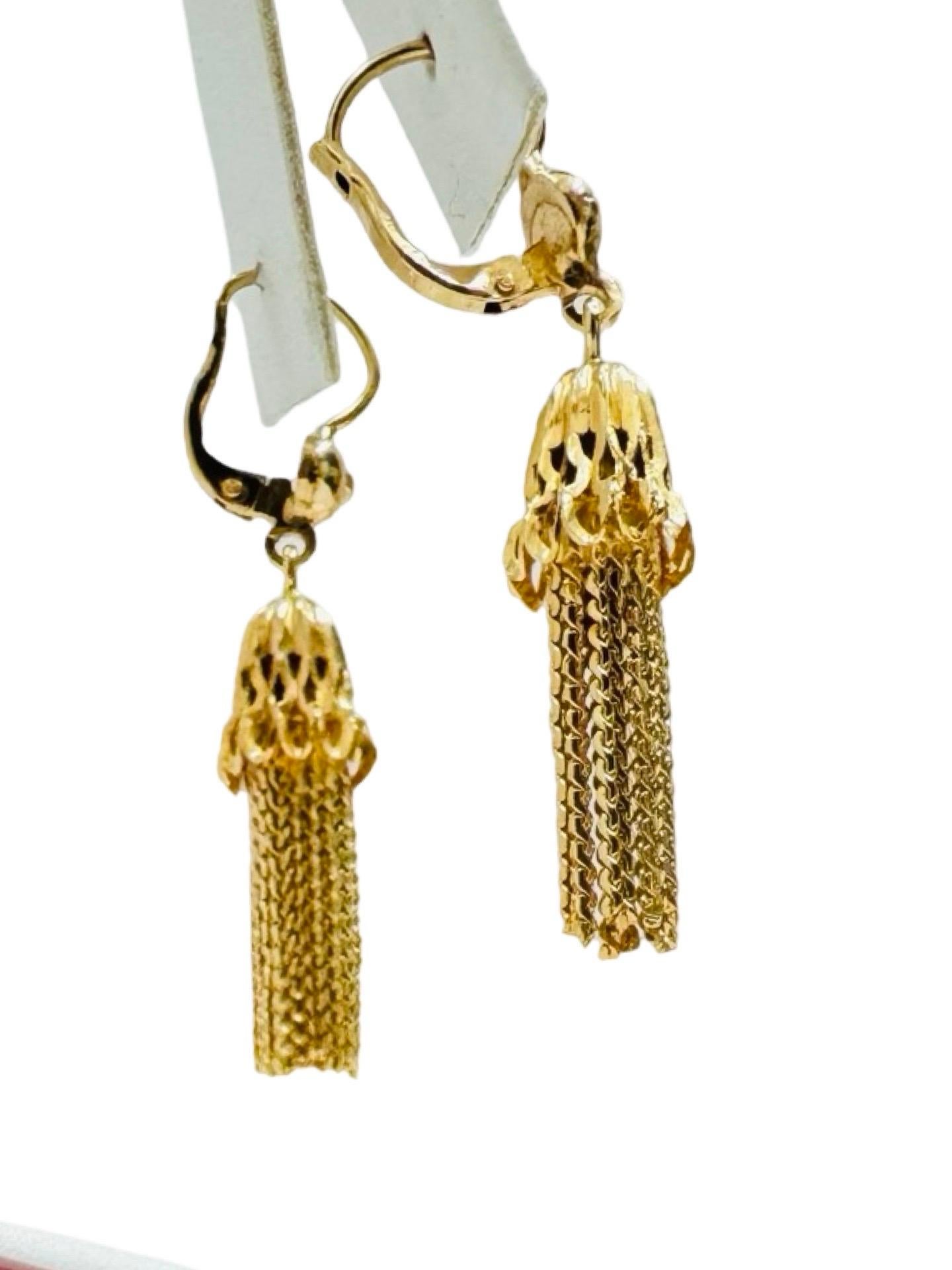 Women's Vintage 18K Yellow Gold Tassel Drop Earrings with Chain Fringe For Sale