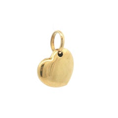 Vintage 18k Yellow Gold Textured Heart Puffed Charm Pendant