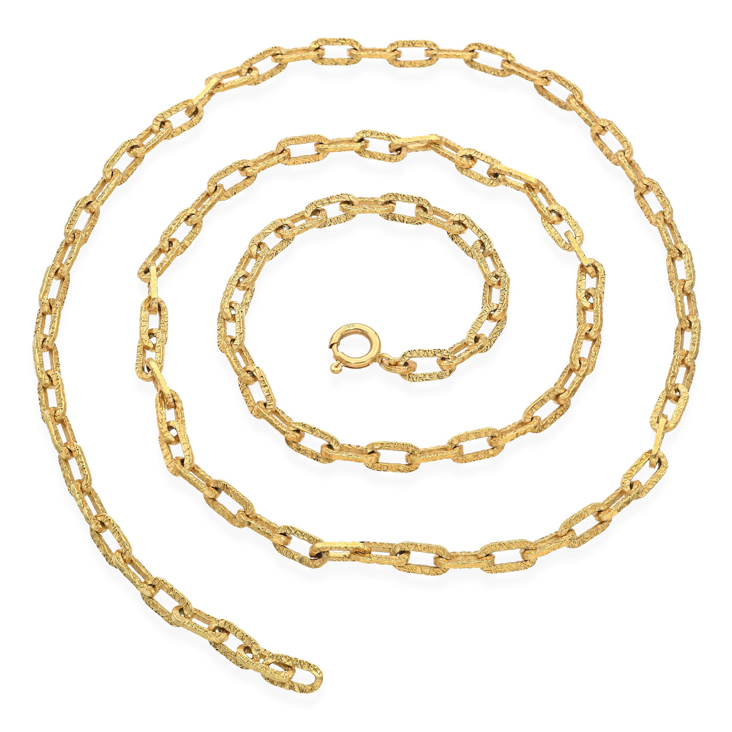 Collana vintage con catena a graffette in oro giallo 18k in vendita 1