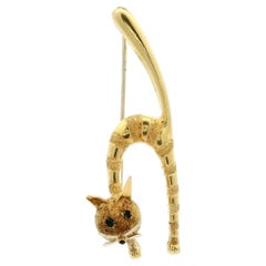 Vintage 18k Yellow Gold Textured & Polished Arched Whimsical Cat Pin Brooch
