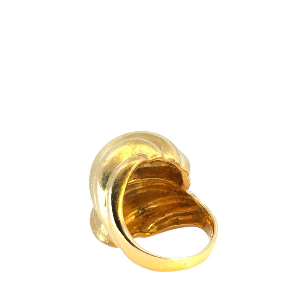 Vintage 18k Yellow Gold Textured Swirl Statement Ring 3