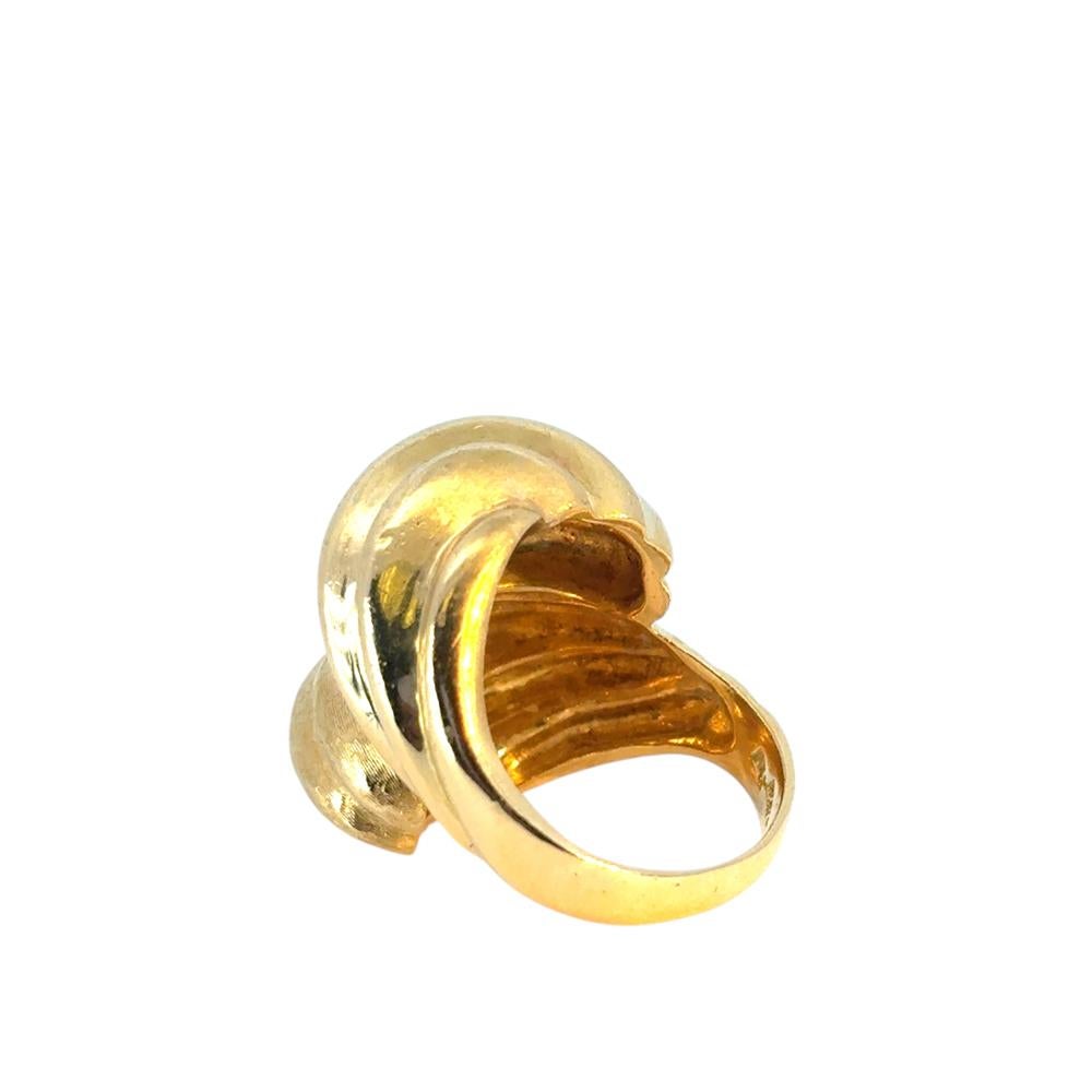 Vintage 18k Yellow Gold Textured Swirl Statement Ring 4