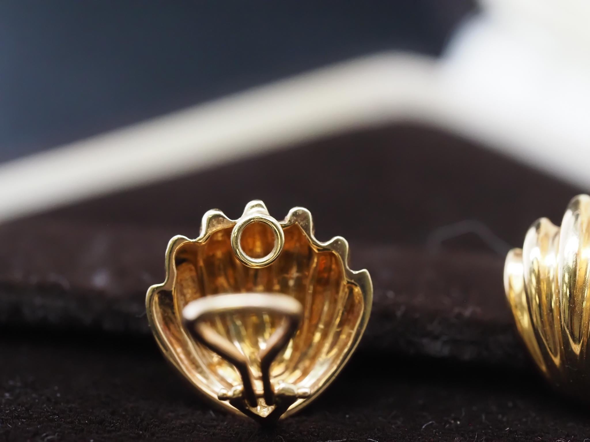 Vintage 18K Yellow Gold Tiffany & Co. Seashell Earrings For Sale 6