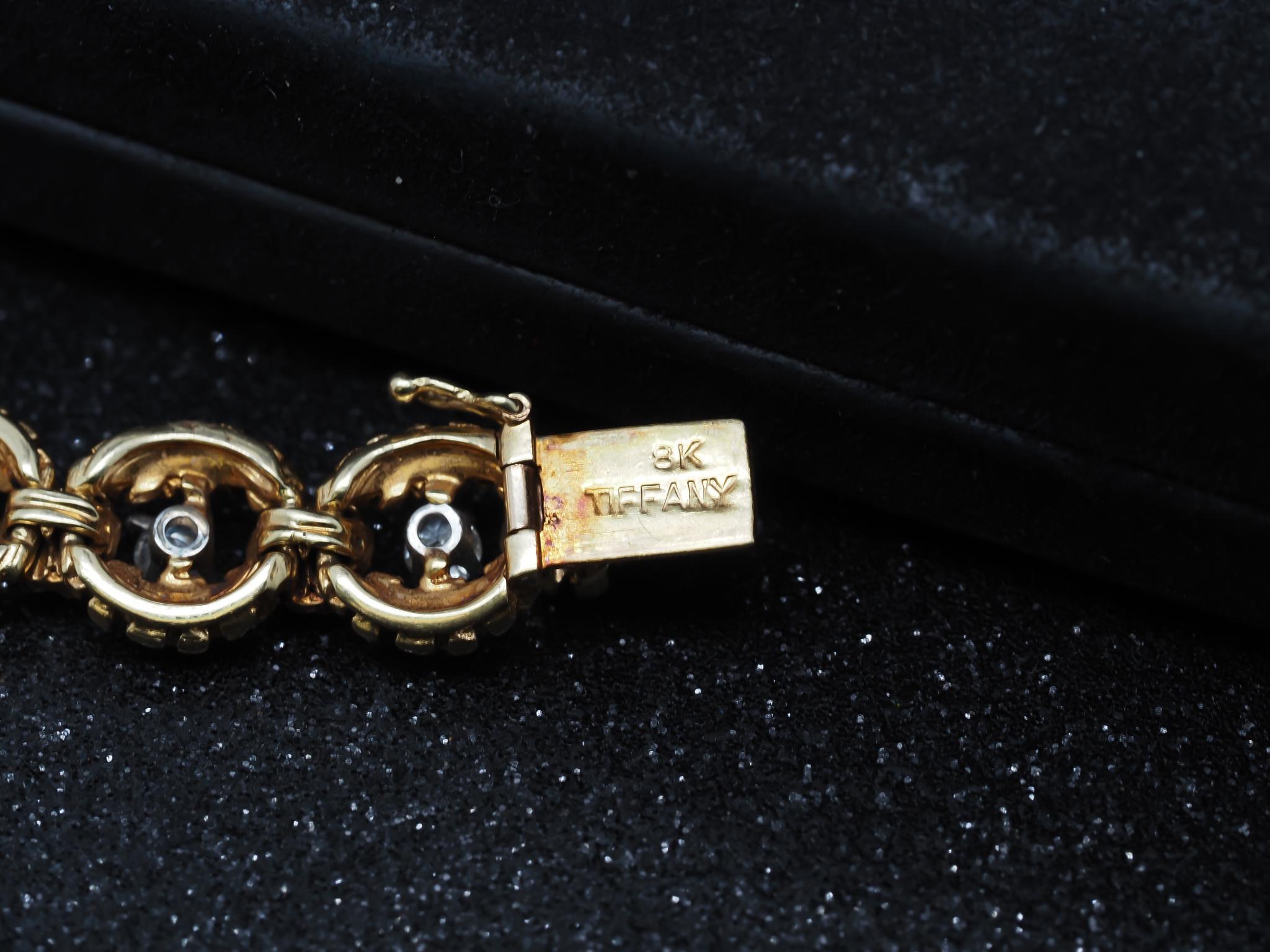 Vintage 18K Yellow Gold Tiffany & Co. Textured Diamond Bracelet - VHK#959 For Sale 3